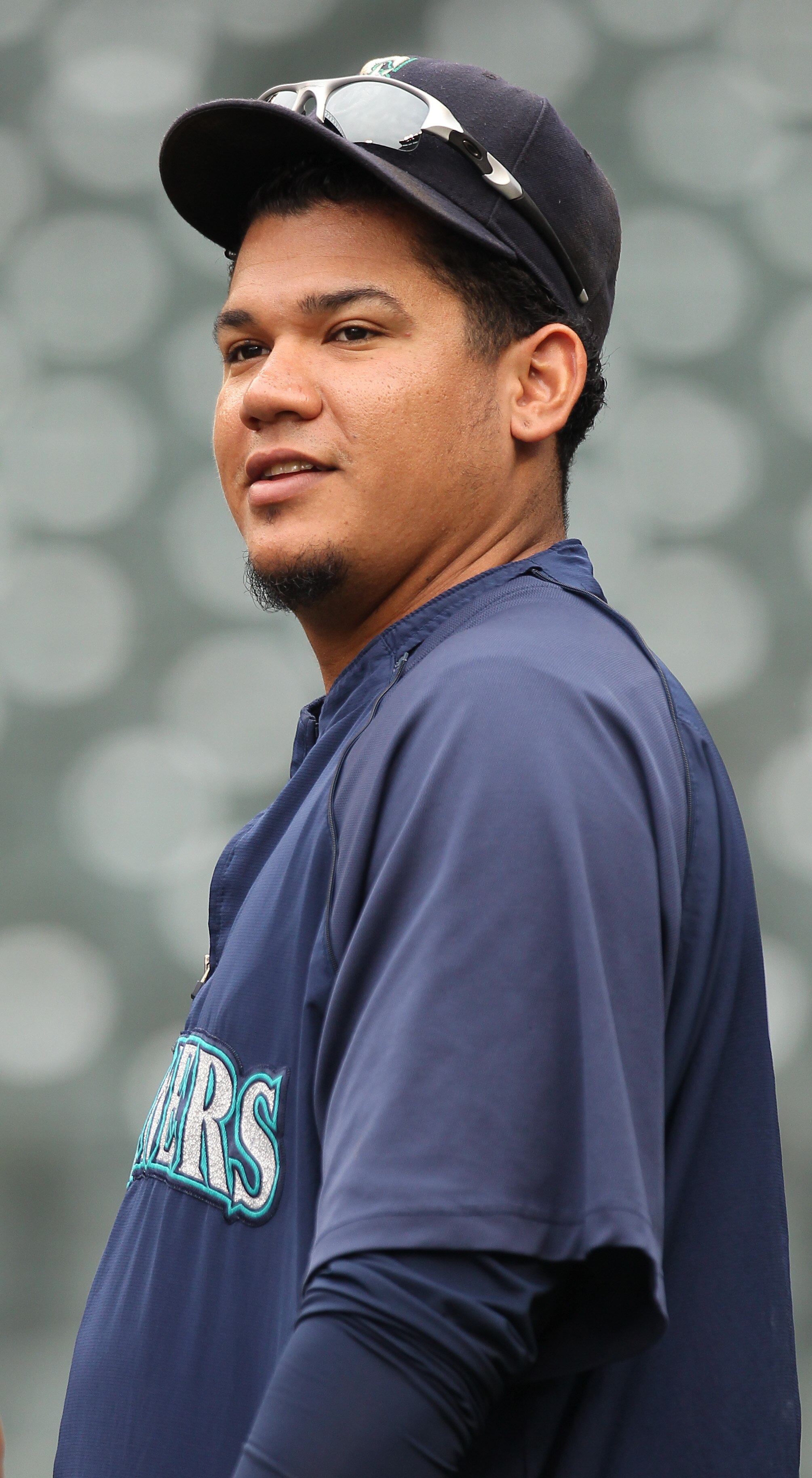 SEATTLE - SEPTEMBER 15: Pitcher Felix Hernandez #34 of the Seattle Mariners looks on during batting practice prior to the game against the Boston Red Sox at Safeco Field on September 15, 2010 in Seattle, Washington. (Photo by Otto Greule Jr/Getty Images SEATTLE - SEPTEMBER 15: Pitcher Felix Hernandez #34 of the Seattle Mariners looks on during batting practice prior to the game against the Boston Red Sox at Safeco Field on September 15, 2010 in Seattle, Washington. (Photo by Otto Greule Jr/Getty Images