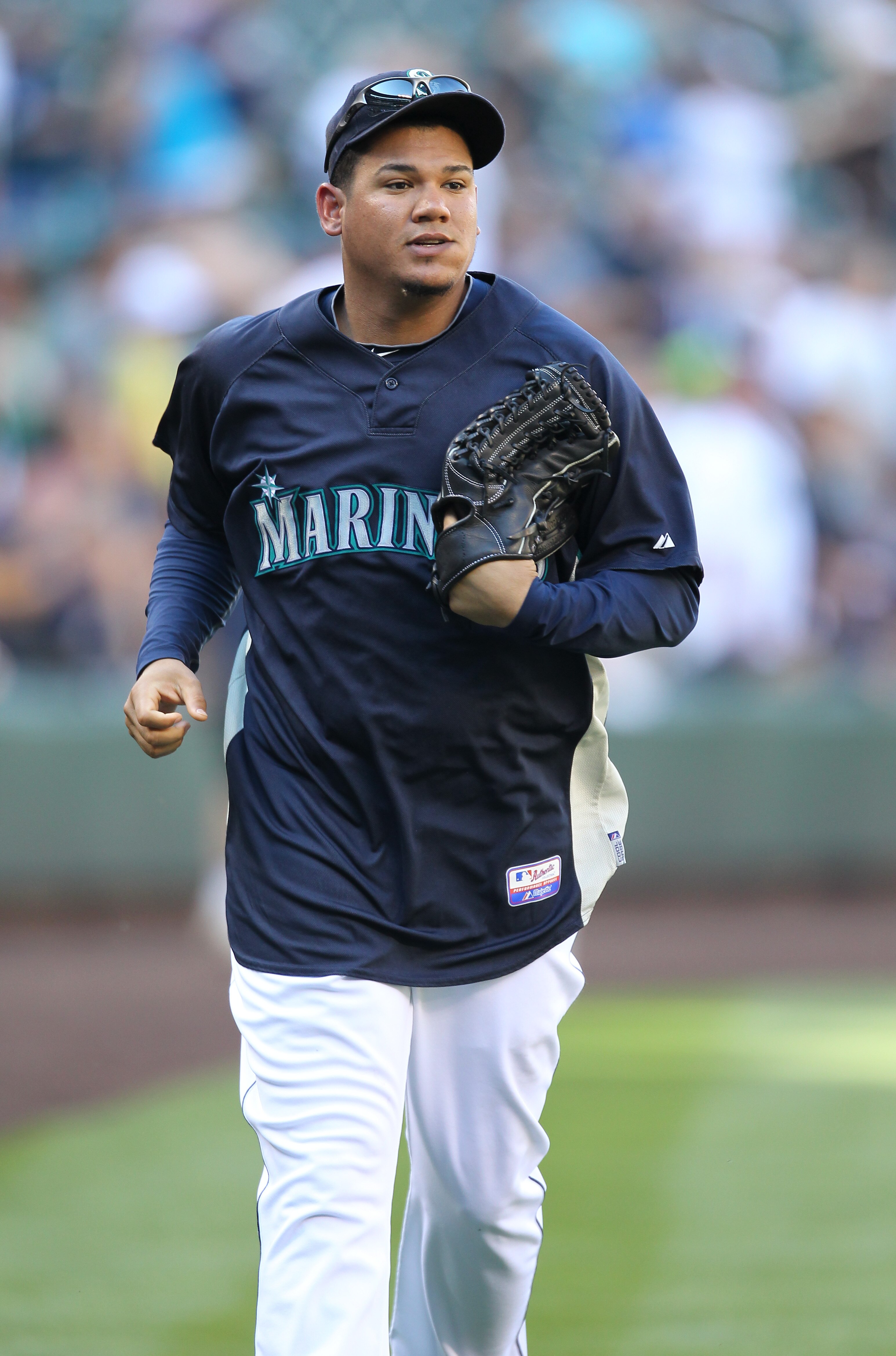 SEATTLE - JULY 08: Pitcher Felix Hernandez #34 of the Seattle Mariners heads to the dugout during batting practice prior to the game against the New York Yankees at Safeco Field on July 8, 2010 in Seattle, Washington. (Photo by Otto Greule Jr/Getty Image SEATTLE - JULY 08: Pitcher Felix Hernandez #34 of the Seattle Mariners heads to the dugout during batting practice prior to the game against the New York Yankees at Safeco Field on July 8, 2010 in Seattle, Washington. (Photo by Otto Greule Jr/Getty Image