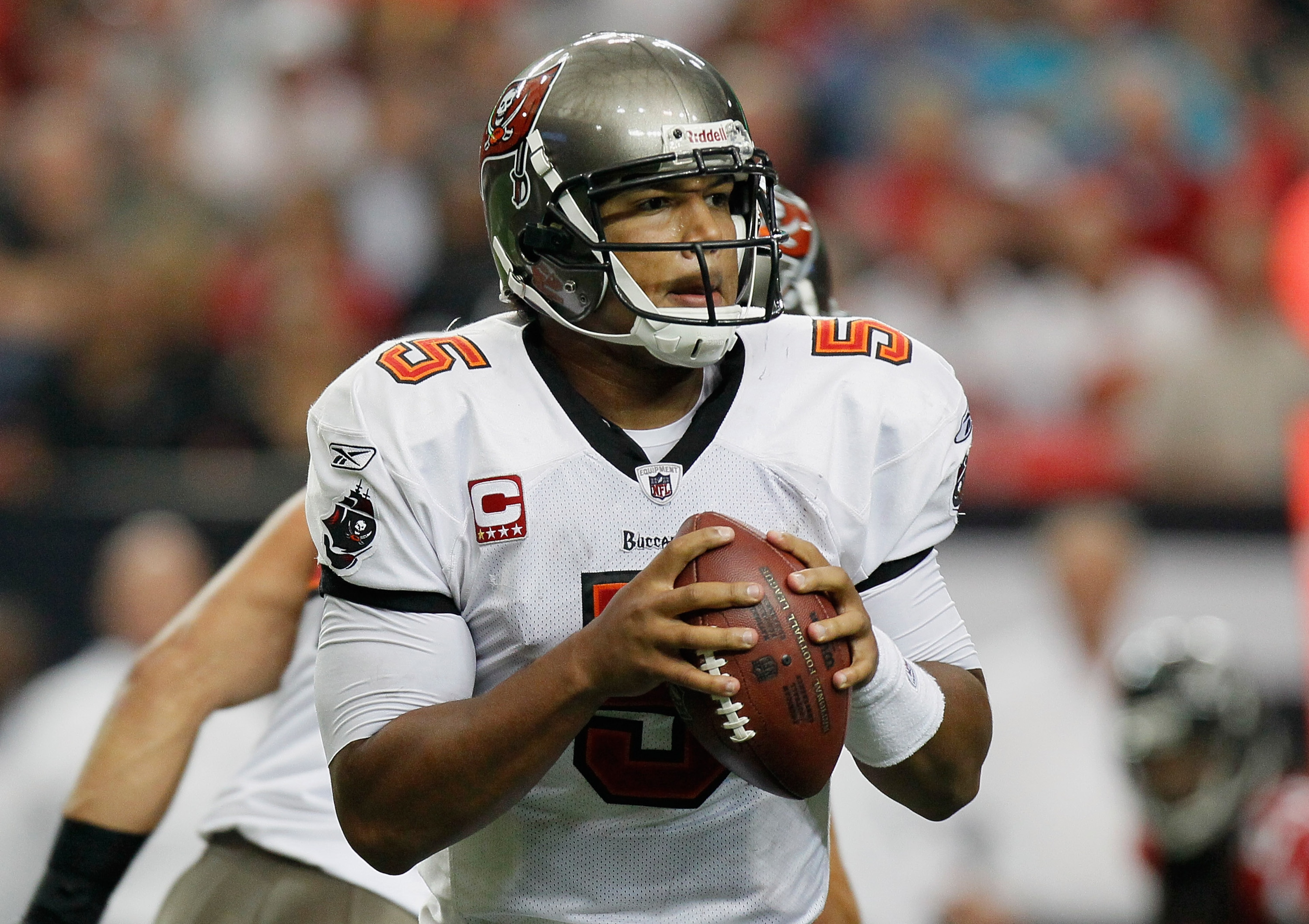 ATLANTA - NOVEMBER 07:  Quarterback Josh Freeman #5 of the Tampa Bay Buccaneers looks to pass against the Atlanta Falcons at Georgia Dome on November 7, 2010 in Atlanta, Georgia.  (Photo by Kevin C. Cox/Getty Images)