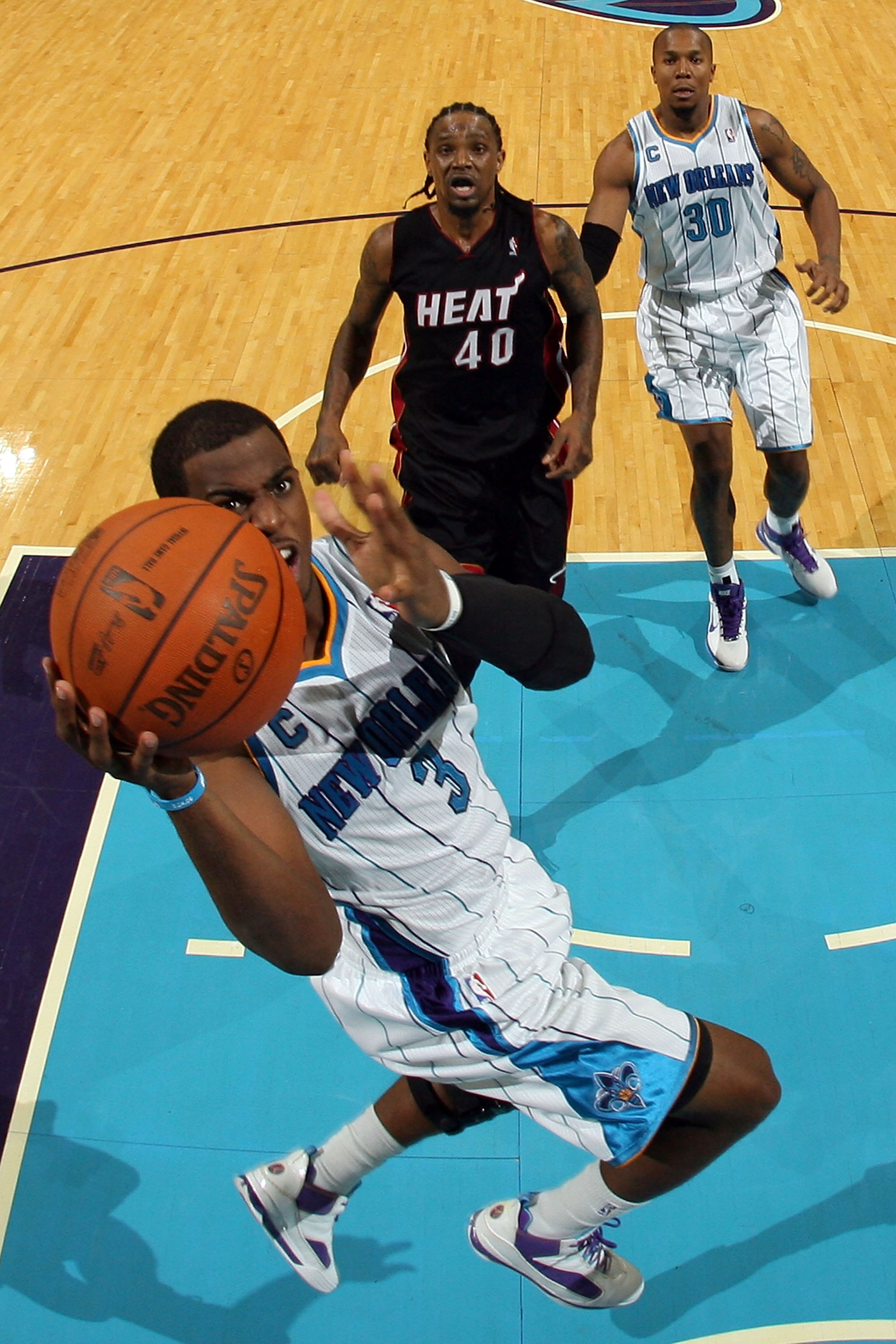 NEW ORLEANS - NOVEMBER 05:  Chris Paul #3 of the New Orleans Hornets in action during the game against the Miami Heat at the New Orleans Arena on November 5, 2010 in New Orleans, Louisiana.  NOTE TO USER: User expressly acknowledges and agrees that, by do