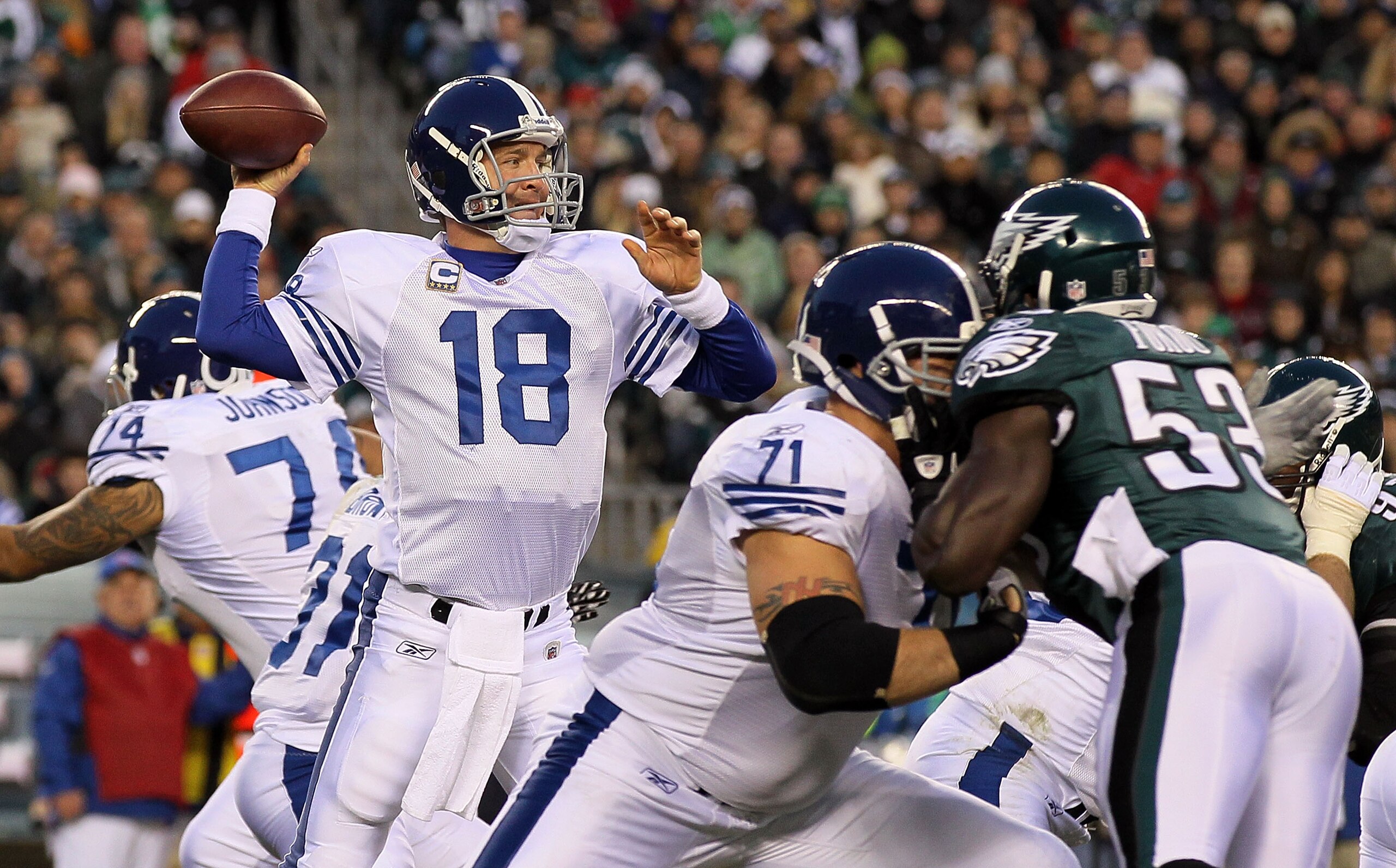 PHILADELPHIA - NOVEMBER 07: Peyton Manning #18 of the Indianapolis Colts throws a pass against the Philadelphia Eagles on November 7, 2010 at Lincoln Financial Field in Philadelphia, Pennsylvania. (Photo by Jim McIsaac/Getty Images) PHILADELPHIA - NOVEMBER 07: Peyton Manning #18 of the Indianapolis Colts throws a pass against the Philadelphia Eagles on November 7, 2010 at Lincoln Financial Field in Philadelphia, Pennsylvania. (Photo by Jim McIsaac/Getty Images)