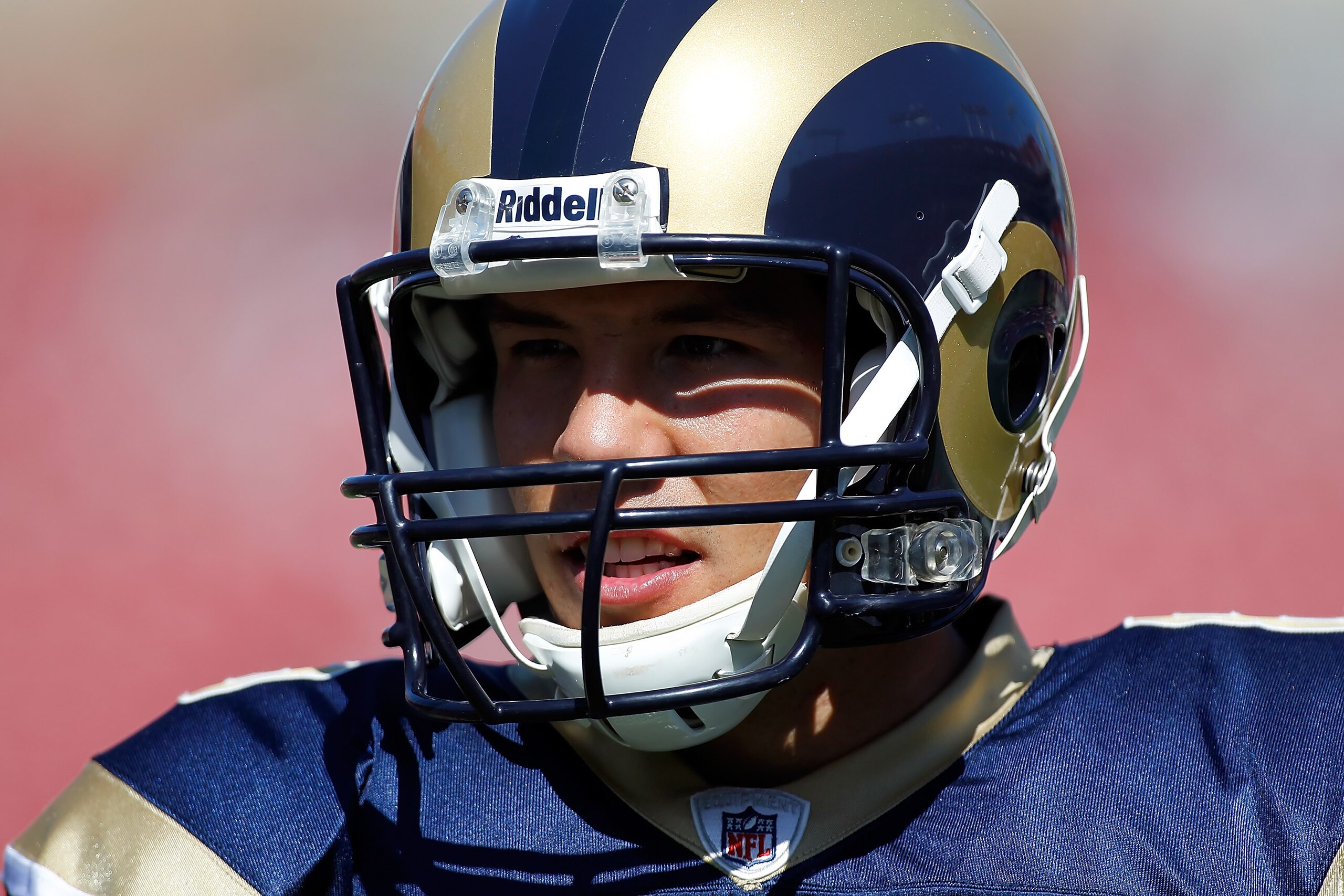TAMPA, FL - OCTOBER 24: Quarterback Sam Bradford #8 of the St. Louis Rams warms up prior to the start of the game against the Tampa Bay Buccaneers at Raymond James Stadium on October 24, 2010 in Tampa, Florida. (Photo by J. Meric/Getty Images) TAMPA, FL - OCTOBER 24: Quarterback Sam Bradford #8 of the St. Louis Rams warms up prior to the start of the game against the Tampa Bay Buccaneers at Raymond James Stadium on October 24, 2010 in Tampa, Florida. (Photo by J. Meric/Getty Images)