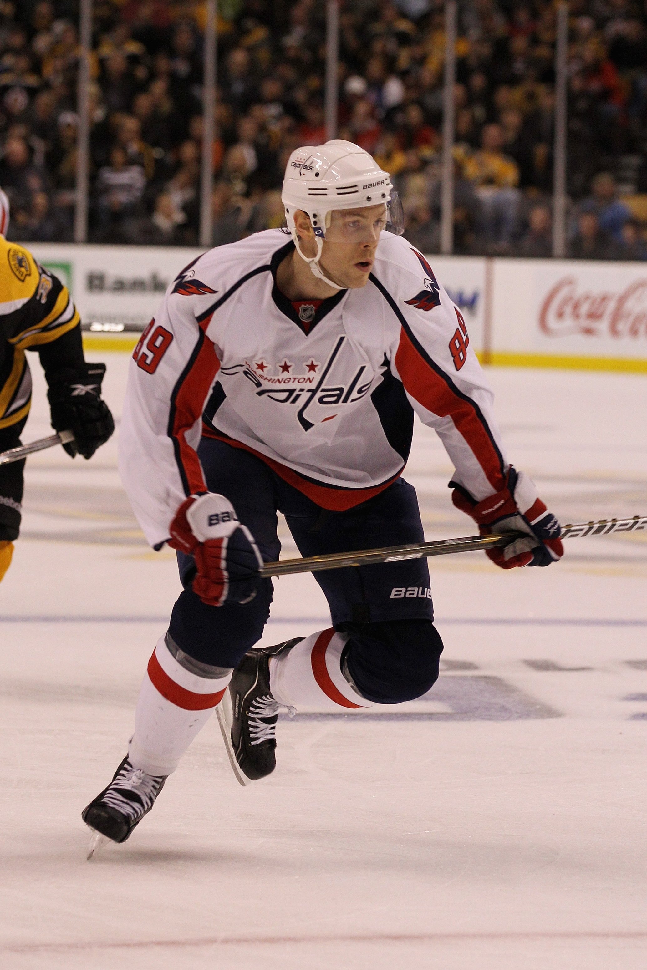 BOSTON - OCTOBER 21:  Tyler Sloan #89 of the Washington Capitals skates against the Boston Bruins at the TD Garden on October 21, 2010 in Boston, Massachusetts.  The Bruins won 4-1.  (Photo by Bruce Bennett/Getty Images)