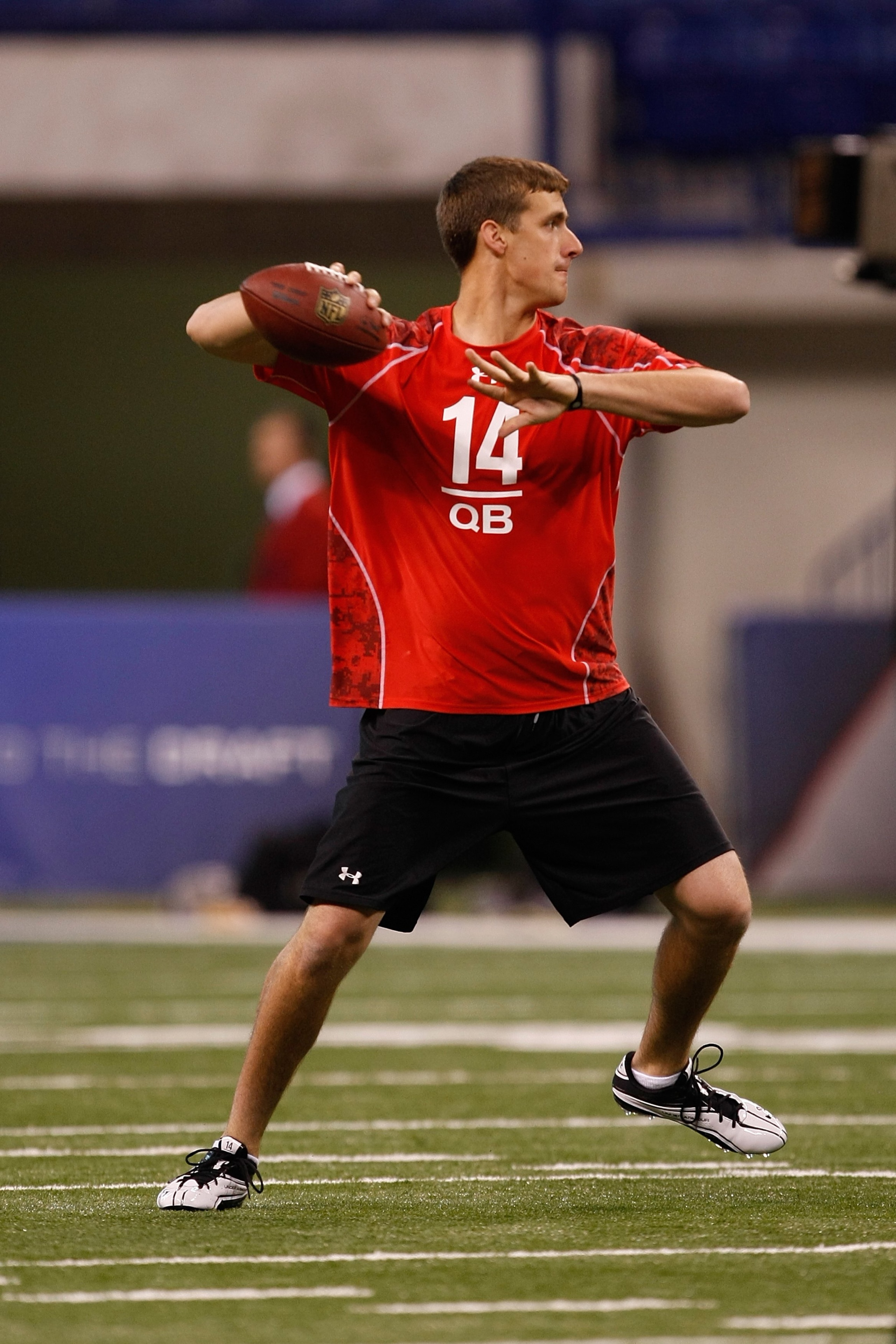 INDIANAPOLIS, IN - FEBRUARY 28: Quarterback Tony Pike of Cincinnati passes the football during the NFL Scouting Combine presented by Under Armour at Lucas Oil Stadium on February 28, 2010 in Indianapolis, Indiana. (Photo by Scott Boehm/Getty Images) INDIANAPOLIS, IN - FEBRUARY 28: Quarterback Tony Pike of Cincinnati passes the football during the NFL Scouting Combine presented by Under Armour at Lucas Oil Stadium on February 28, 2010 in Indianapolis, Indiana. (Photo by Scott Boehm/Getty Images)