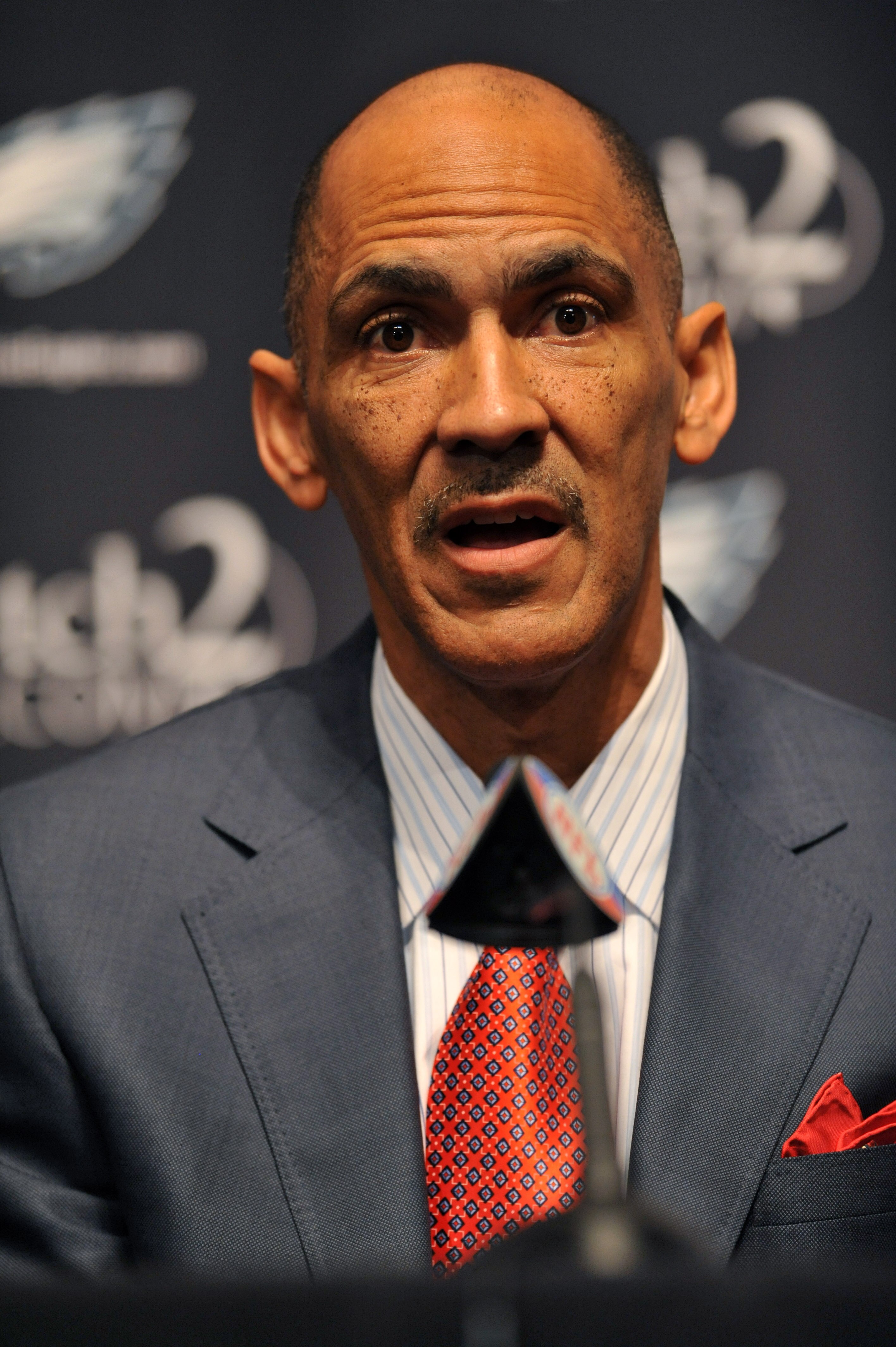 PHILADELPHIA - AUGUST 14: Tony Dungy speaks at a press conference introducing Michael Vick at the NovaCare Complex on August 14, 2009 in Philadelphia, Pennsylvania. Vick signed a one-year contract, with a second year option, with the Eagles.  (Photo by La