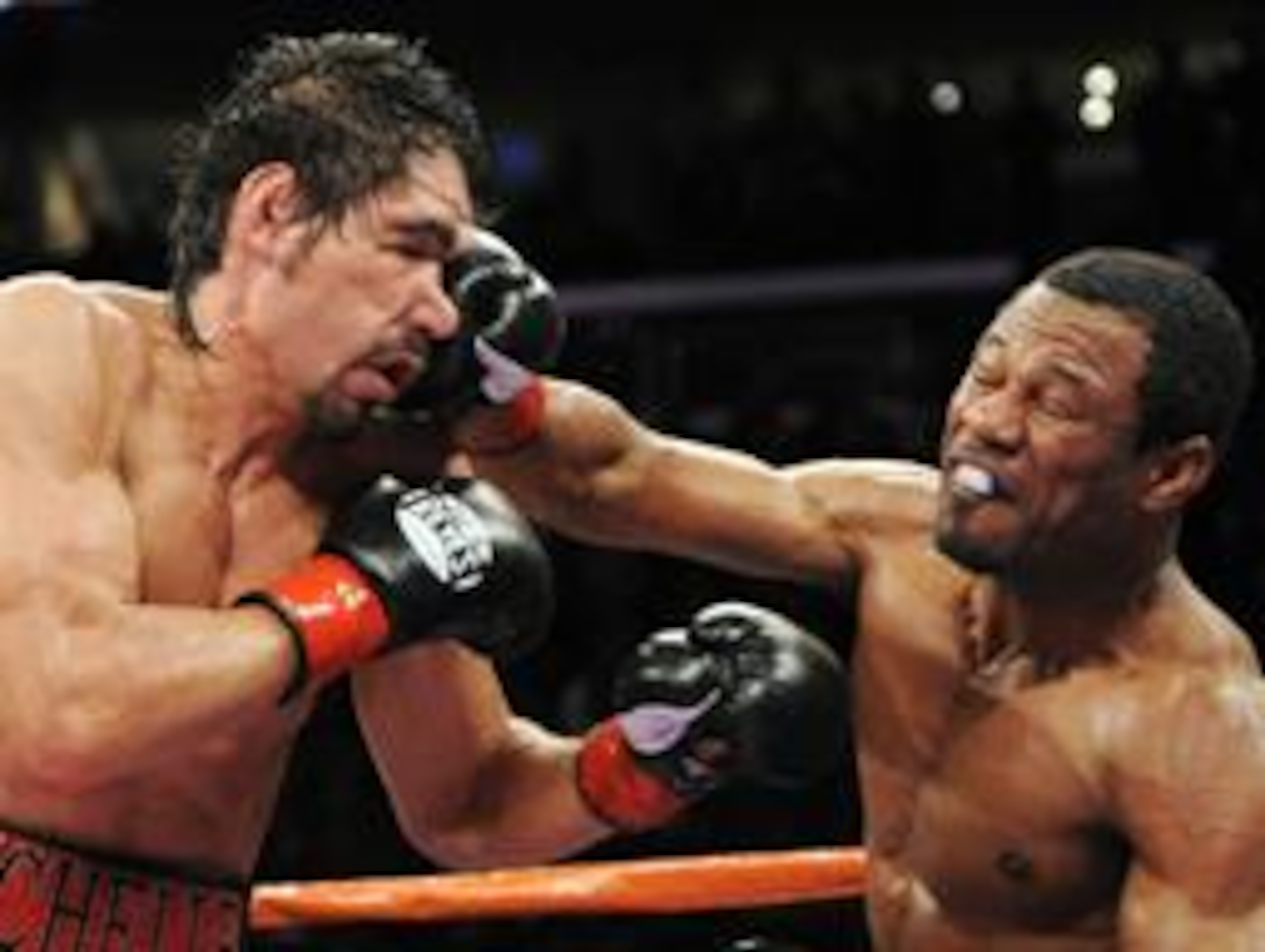 “Sugar” Shane Mosley (right) gave Margarito a good old fashioned beat down, will “Pacman” do the same? “Sugar” Shane Mosley (right) gave Margarito a good old fashioned beat down, will “Pacman” do the same?