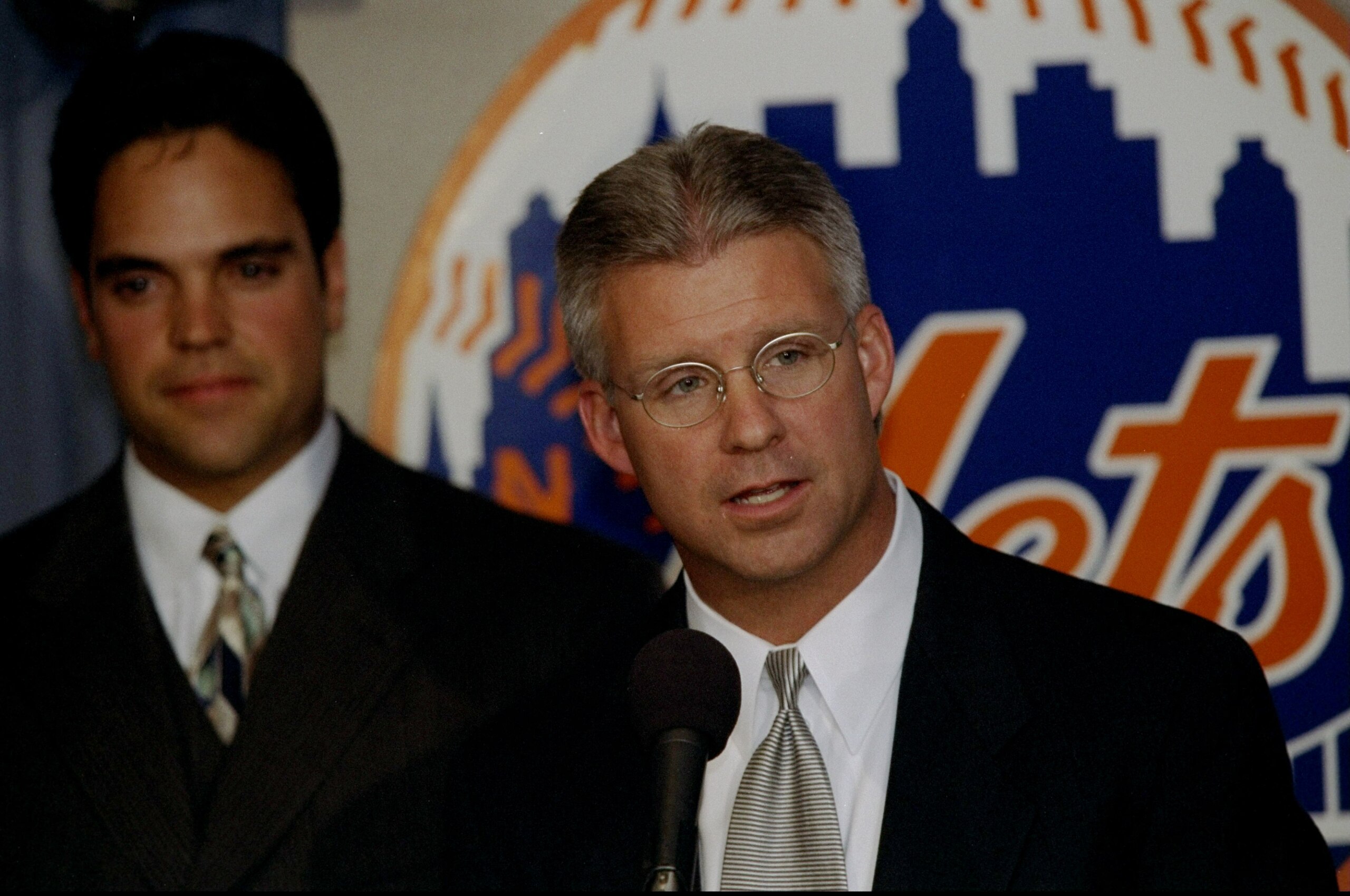 26 Oct 1998: General Manager Steve Phillips of the New York Mets talks during a press conference about Mike Piazza in New York City, New York. Mandatory Credit: Jamie Squire /Allsport 26 Oct 1998: General Manager Steve Phillips of the New York Mets talks during a press conference about Mike Piazza in New York City, New York. Mandatory Credit: Jamie Squire /Allsport