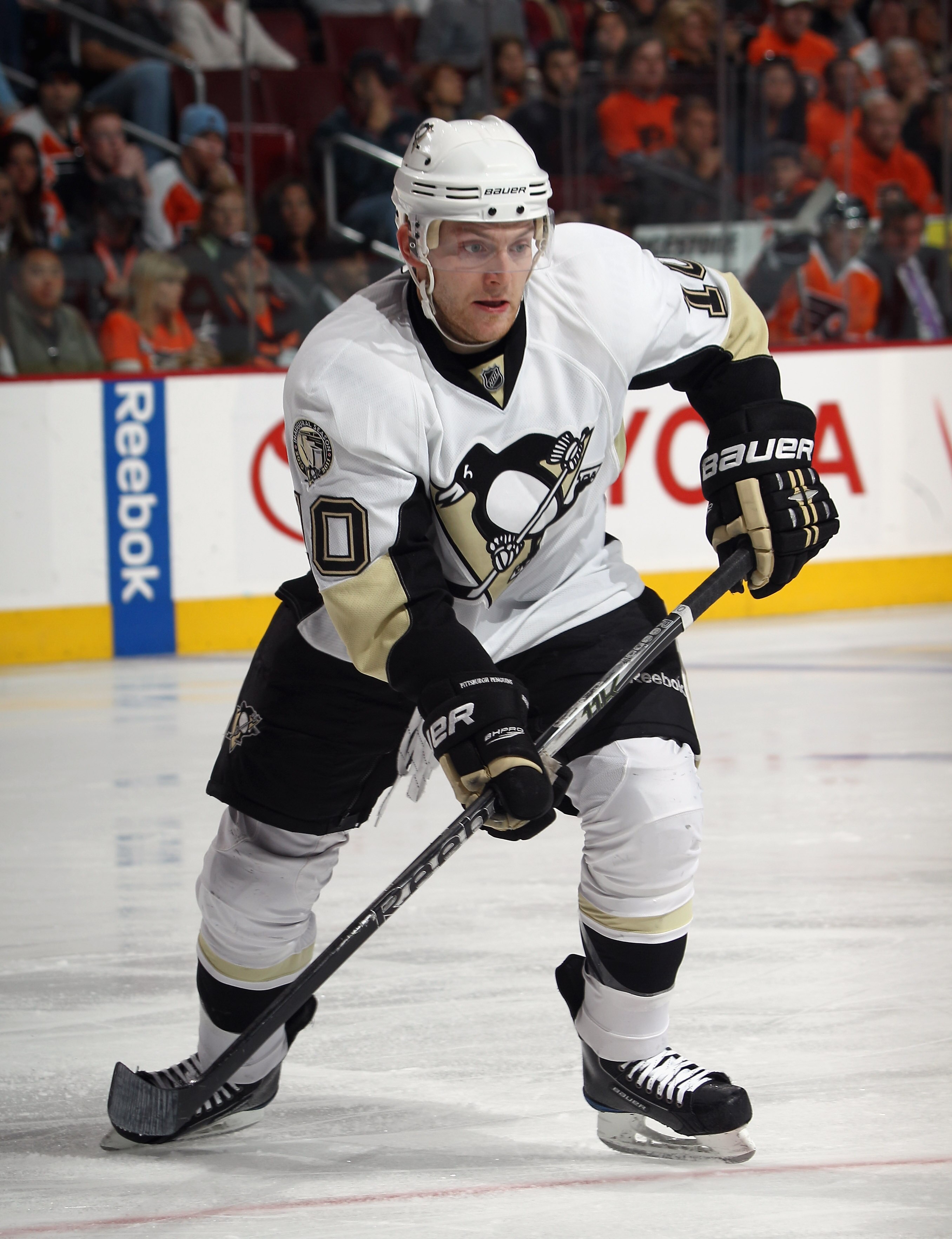 PHILADELPHIA - OCTOBER 16:  Mark Letestu #10 of the Pittsburgh Penguins skates against the Philadelphia Flyers at the Wells Fargo Center on October 16, 2010 in Philadelphia, Pennsylvania.  (Photo by Bruce Bennett/Getty Images)