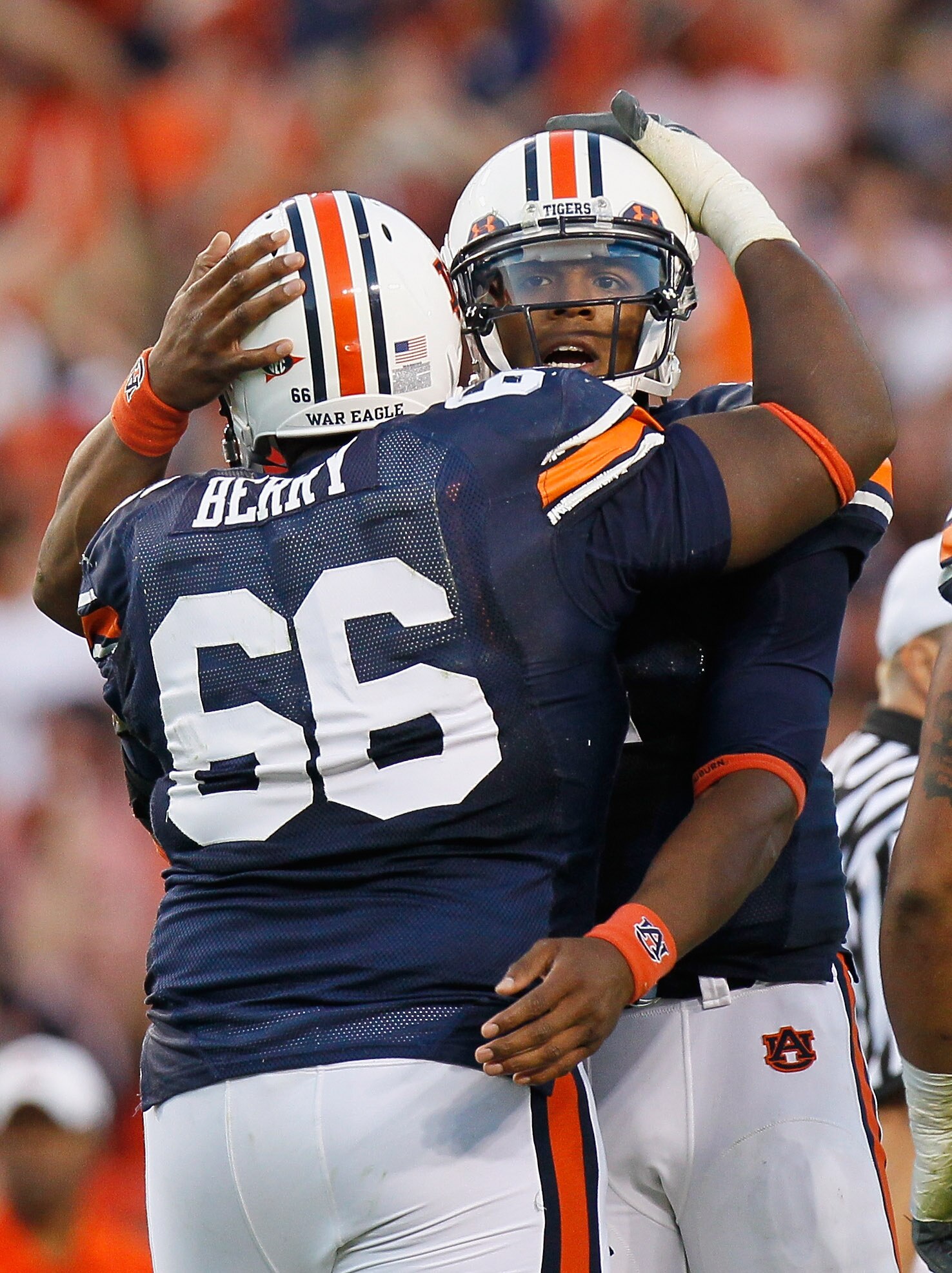 AUBURN, AL - OCTOBER 23:  Quarterback Cameron Newton #2 and Mike Berry #66 of the Auburn Tigers against the LSU Tigers at Jordan-Hare Stadium on October 23, 2010 in Auburn, Alabama.  (Photo by Kevin C. Cox/Getty Images)