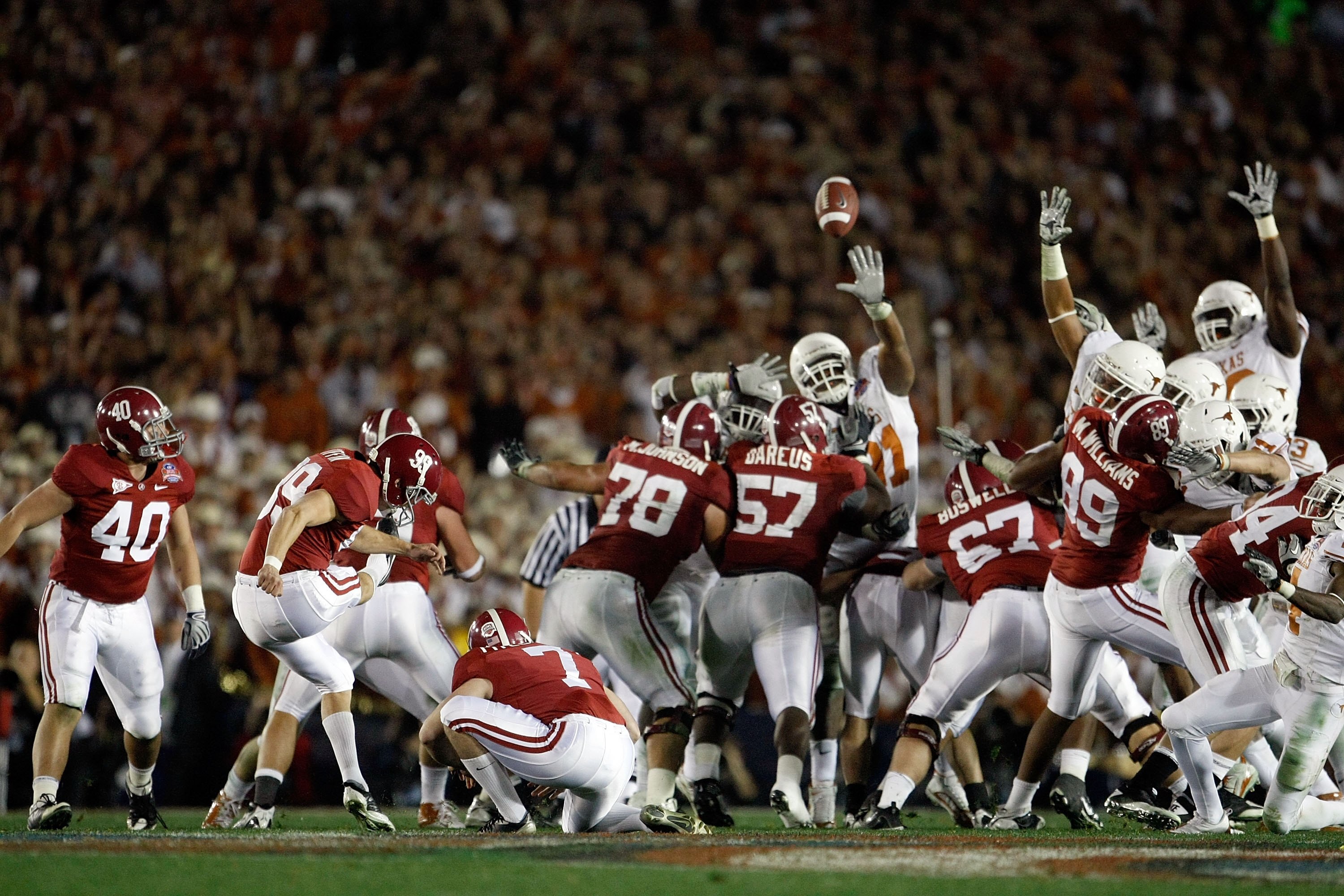 PASADENA, CA - JANUARY 07:  Kicker Leigh Tiffin #99 of the Alabama Crimson Tide kicks a field goal against the Texas Longhorns in the Citi BCS National Championship game at the Rose Bowl on January 7, 2010 in Pasadena, California.  (Photo by Jeff Gross/Ge