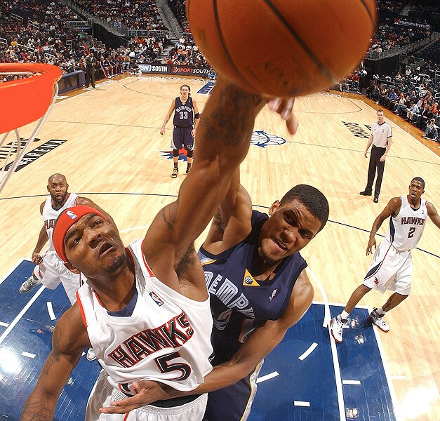 http://www.nba.com/global/0708_gallery_071208/1_1.html