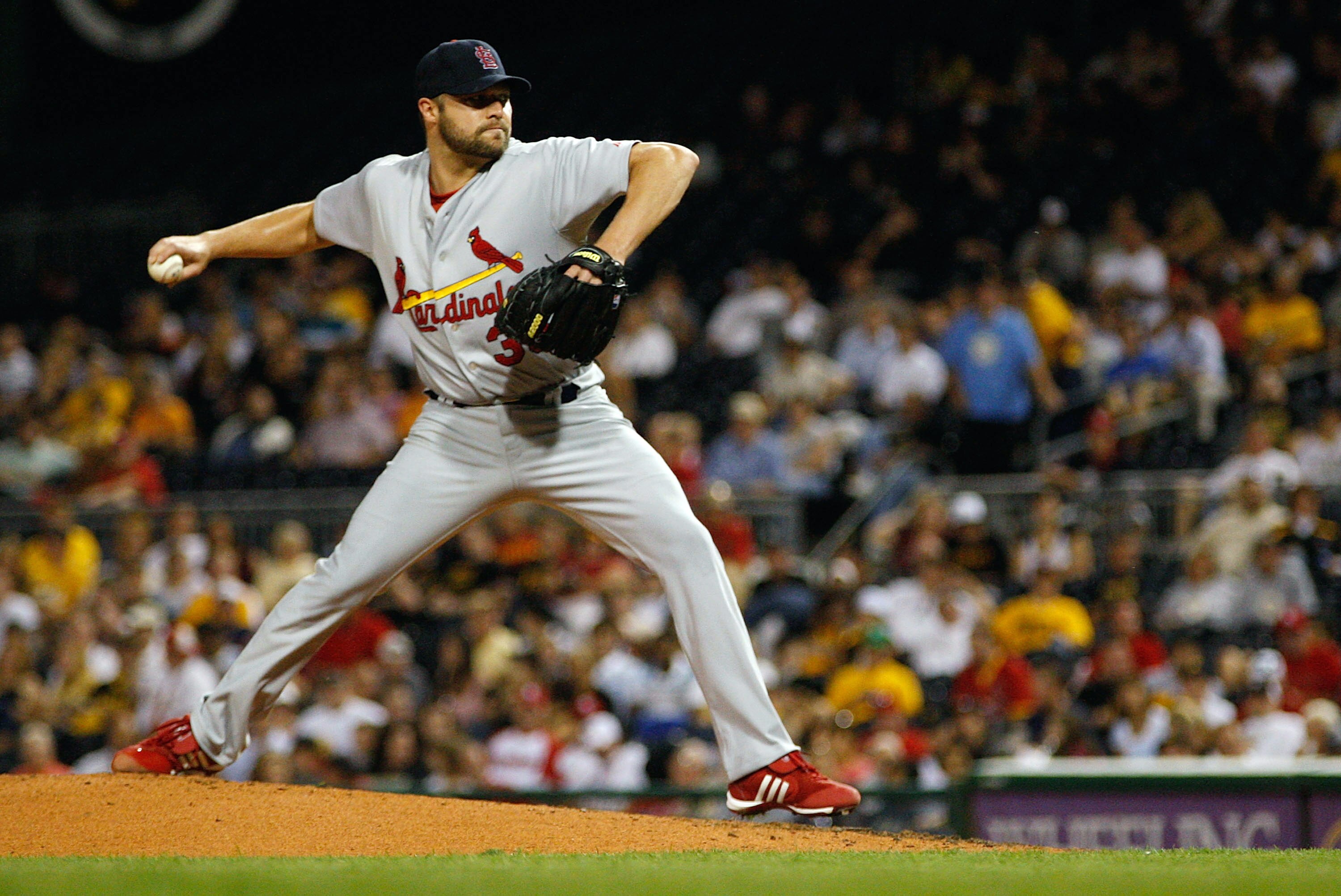 PITTSBURGH - SEPTEMBER 21:  Jake Westbrook #35 of the St. Louis Cardinals pitches against the Pittsburgh Pirates during the game on September 21, 2010 at PNC Park in Pittsburgh, Pennsylvania.  (Photo by Jared Wickerham/Getty Images)
