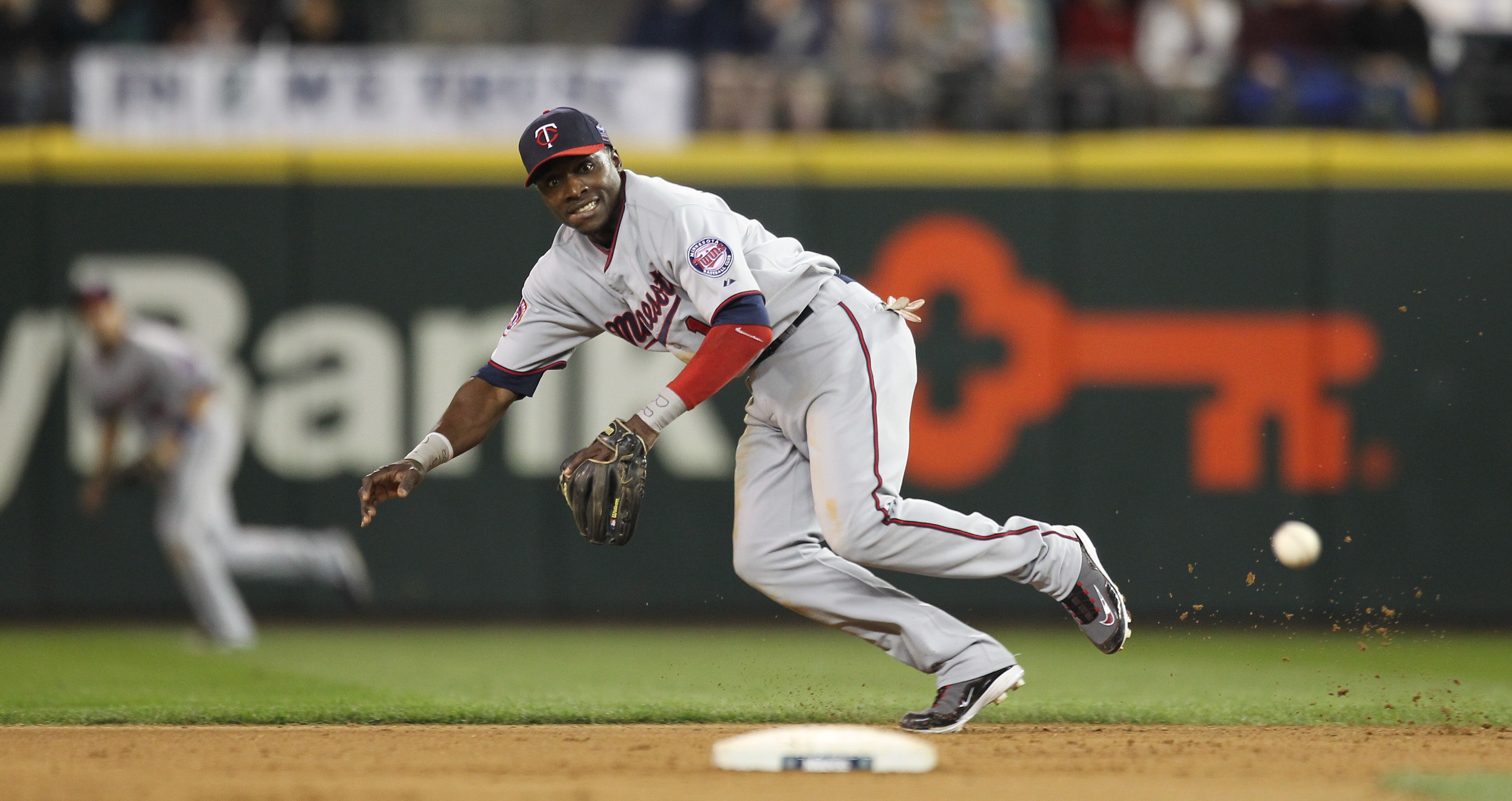 SEATTLE - AUGUST 27:   Second baseman Orlando Hudson #1 of the Minnesota Twins chases a single by Franklin Gutierrez of the Seattle Mariners at Safeco Field on August 27, 2010 in Seattle, Washington. The Twins won 6-3. (Photo by Otto Greule Jr/Getty Image