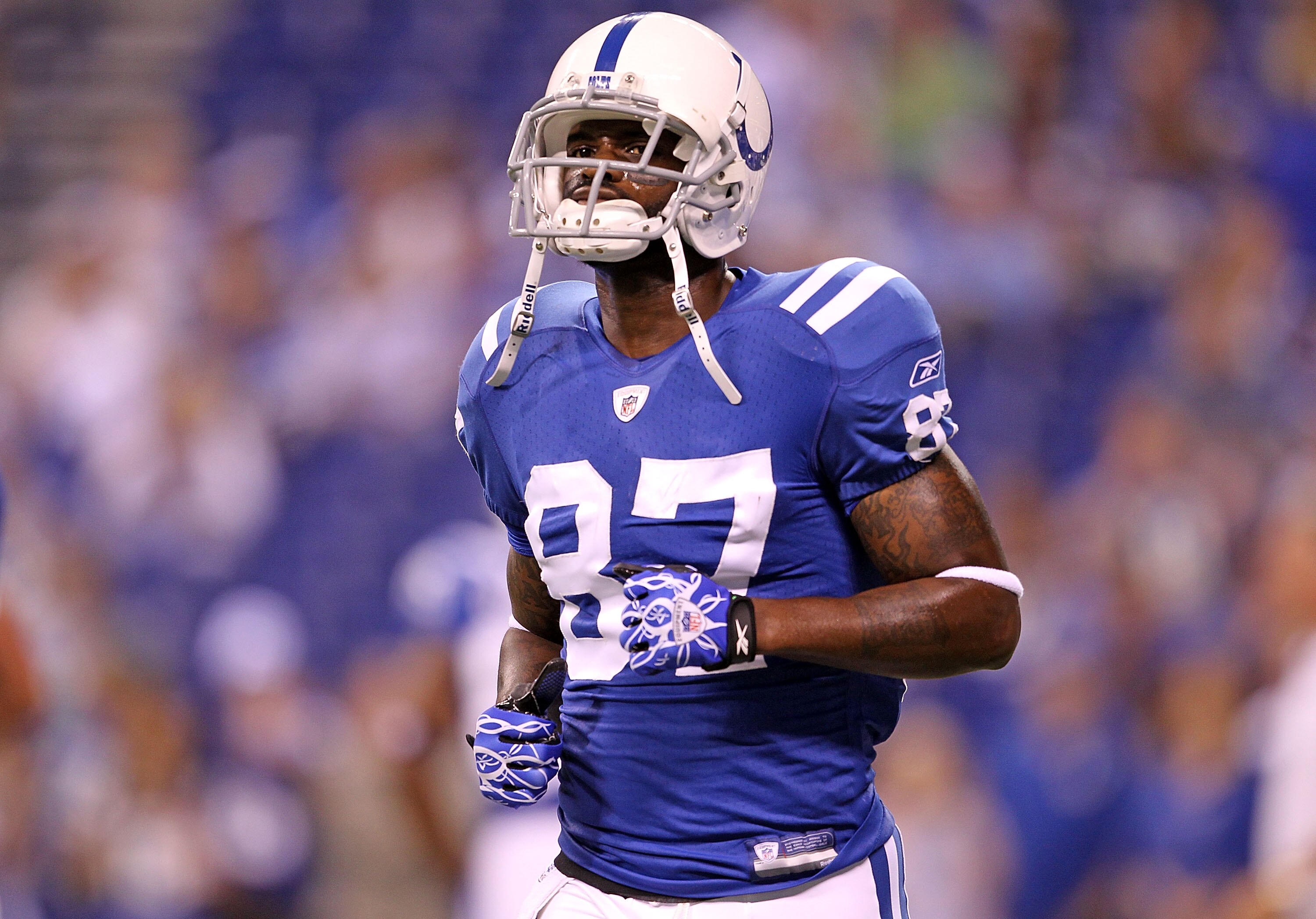 INDIANAPOLIS - SEPTEMBER 19:  Reggie Wayne #87 of the Indianapolis Colts is pictured during  warmups before the NFL game against the New York Giants  at Lucas Oil Stadium on September 19, 2010 in Indianapolis, Indiana.  (Photo by Andy Lyons/Getty Images)