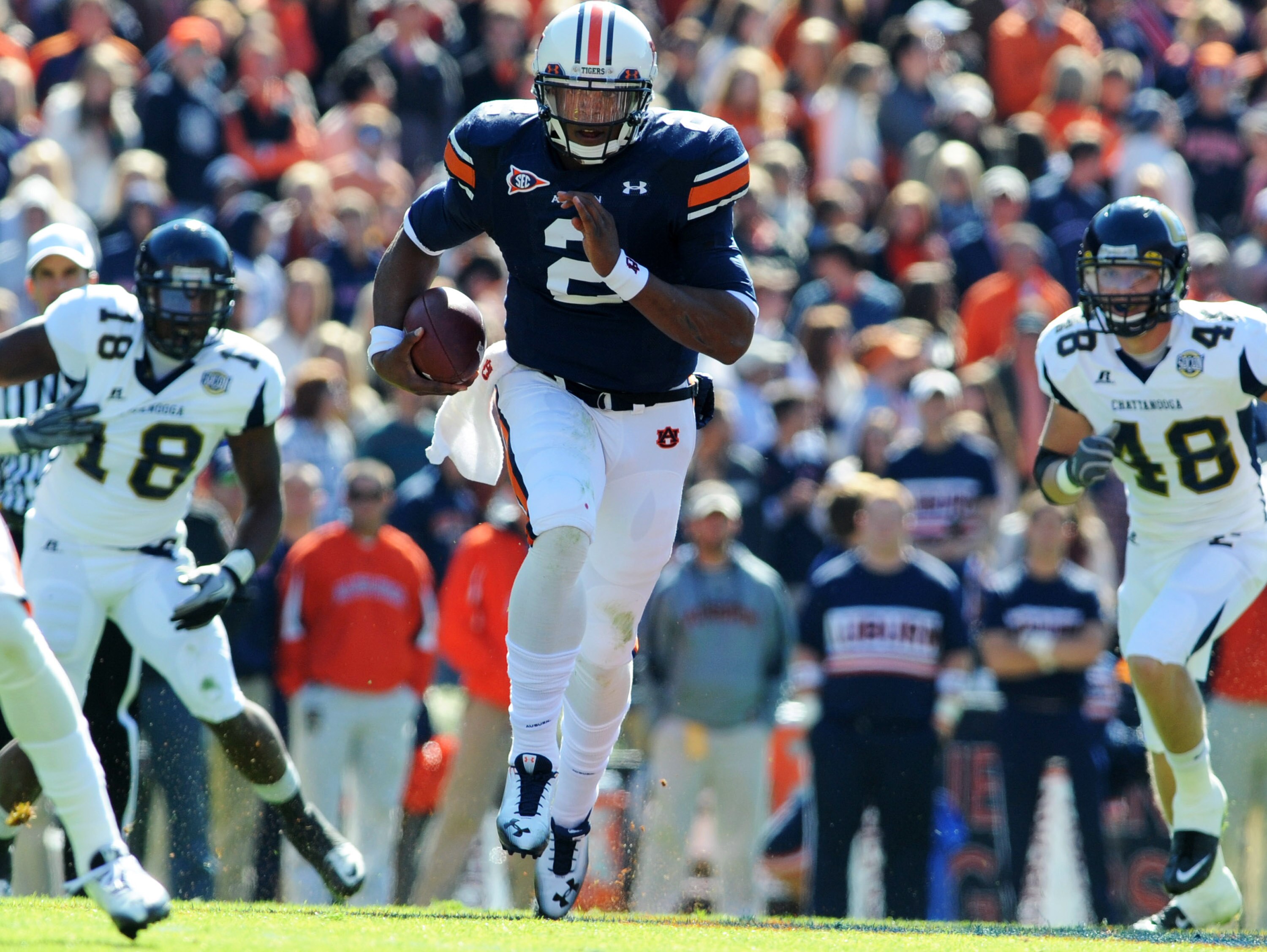 AUBURN, AL - NOVEMBER 6:  Quarterback Cam Newton #2 of the Auburn Tigers runs upfield against the Chattanooga Mocs November 6, 2010 at Jordan-Hare Stadium in Auburn, Alabama.  (Photo by Al Messerschmidt/Getty Images)