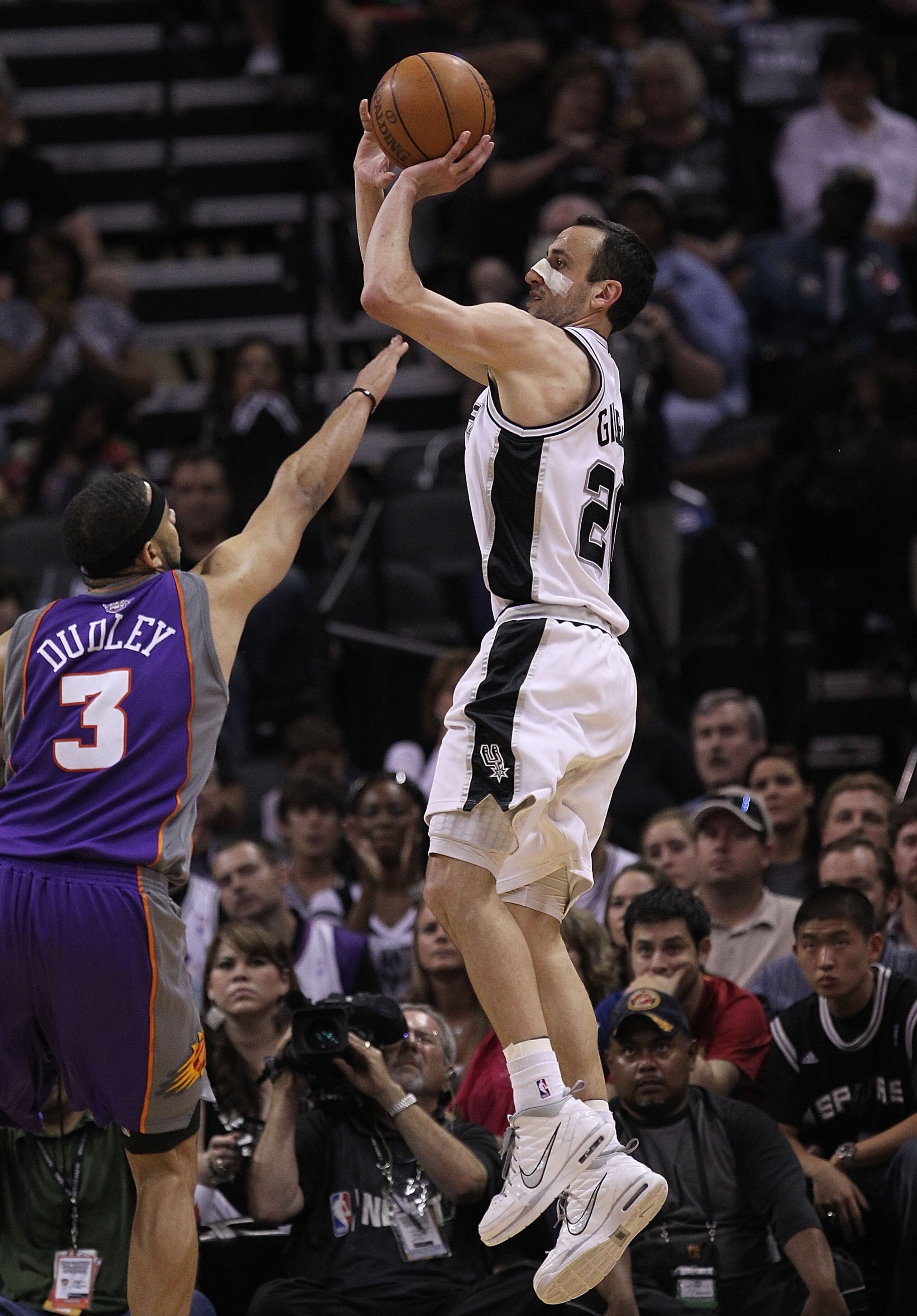 SAN ANTONIO - MAY 09:  Guard Manu Ginobili #20 of the San Antonio Spurs in Game Four of the Western Conference Semifinals during the 2010 NBA Playoffs at AT&T Center on May 9, 2010 in San Antonio, Texas. NOTE TO USER: User expressly acknowledges and agree