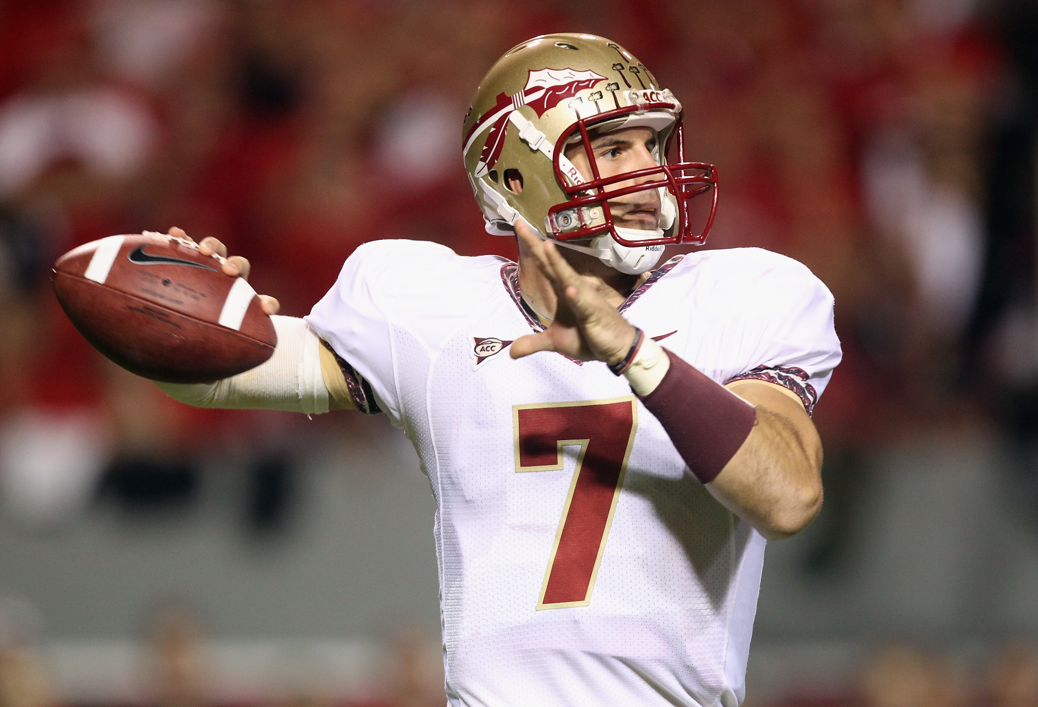 RALEIGH, NC - OCTOBER 28:  Christian Ponder #7 of the Florida State Seminoles drops back to throw a pass against the North Carolina State Wolfpack during their game at Carter-Finley Stadium on October 28, 2010 in Raleigh, North Carolina.  (Photo by Street