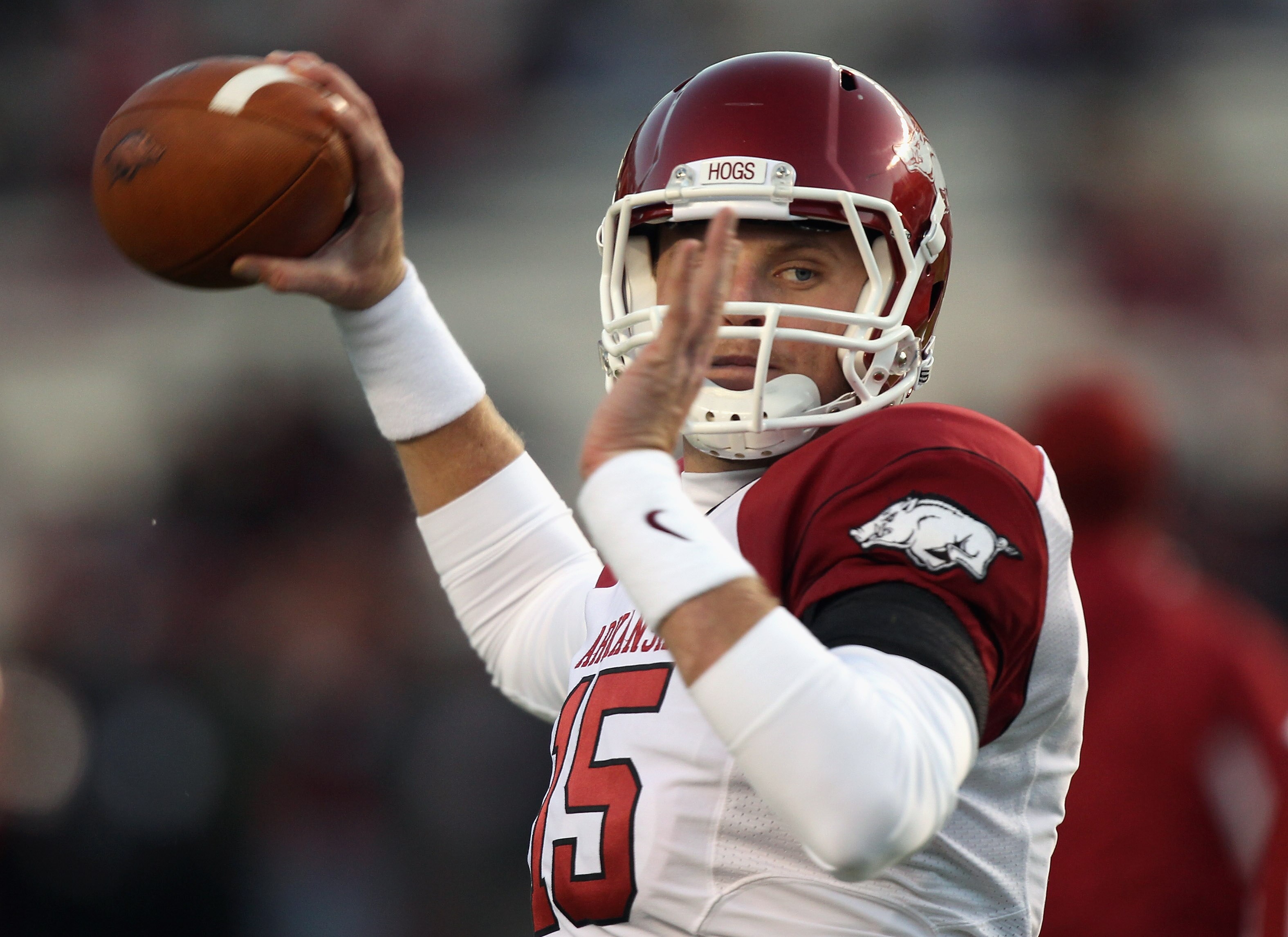 COLUMBIA, SC - NOVEMBER 06:  Ryan Mallett #15 of the Arkansas Razorbacks during warm ups before the start of their game against the South Carolina Gamecocks at Williams-Brice Stadium on November 6, 2010 in Columbia, South Carolina.  (Photo by Streeter Lec