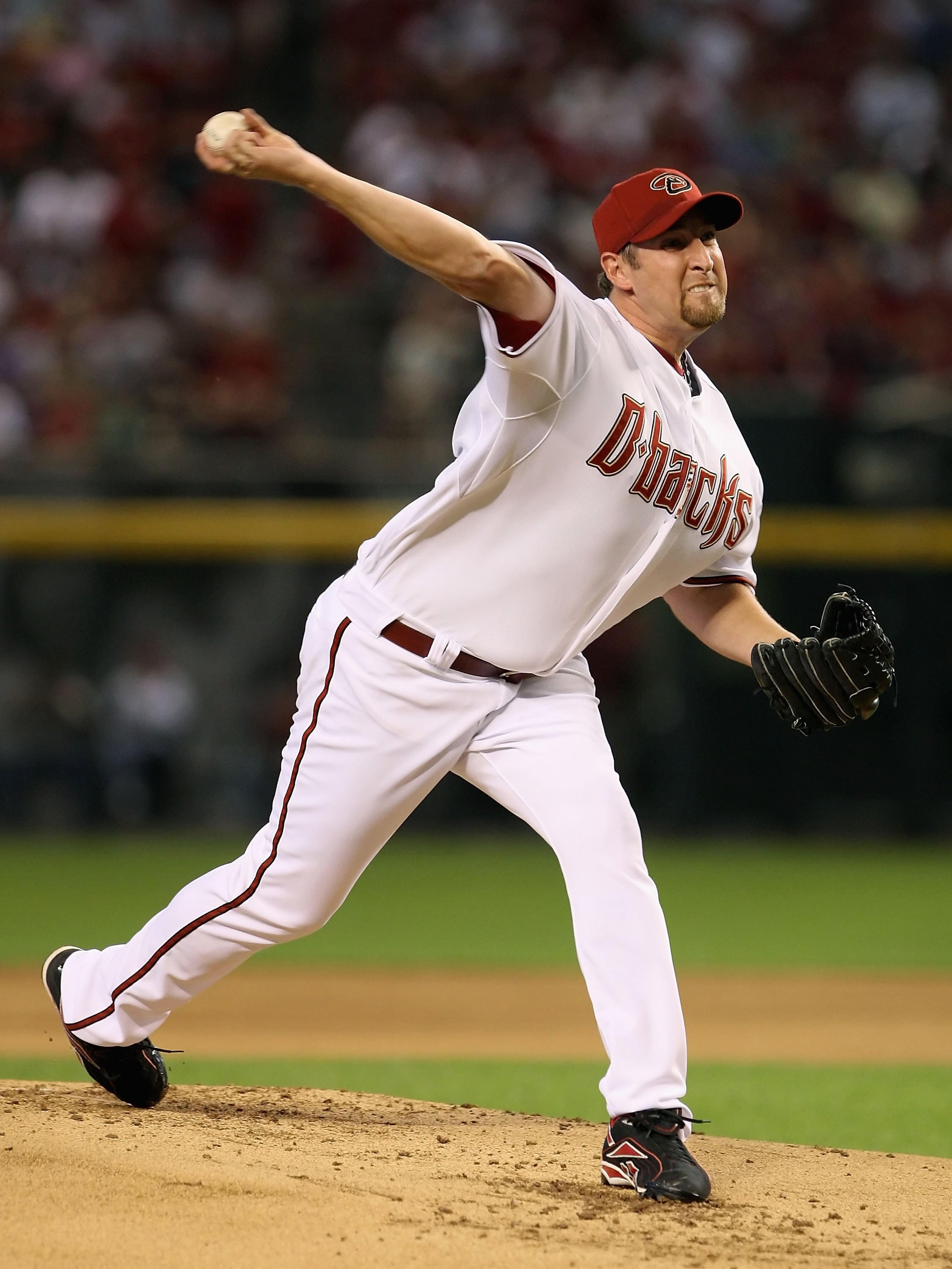 PHOENIX - APRIL 06:  Starting pitcher Brandon Webb #17 of the Arizona Diamondbacks pitches against the Colorado Rockies during the MLB openning day game at Chase Field on April 6, 2009 in Phoenix, Arizona.  The Diamondbacks defeated the Rockies 9-8.  (Pho