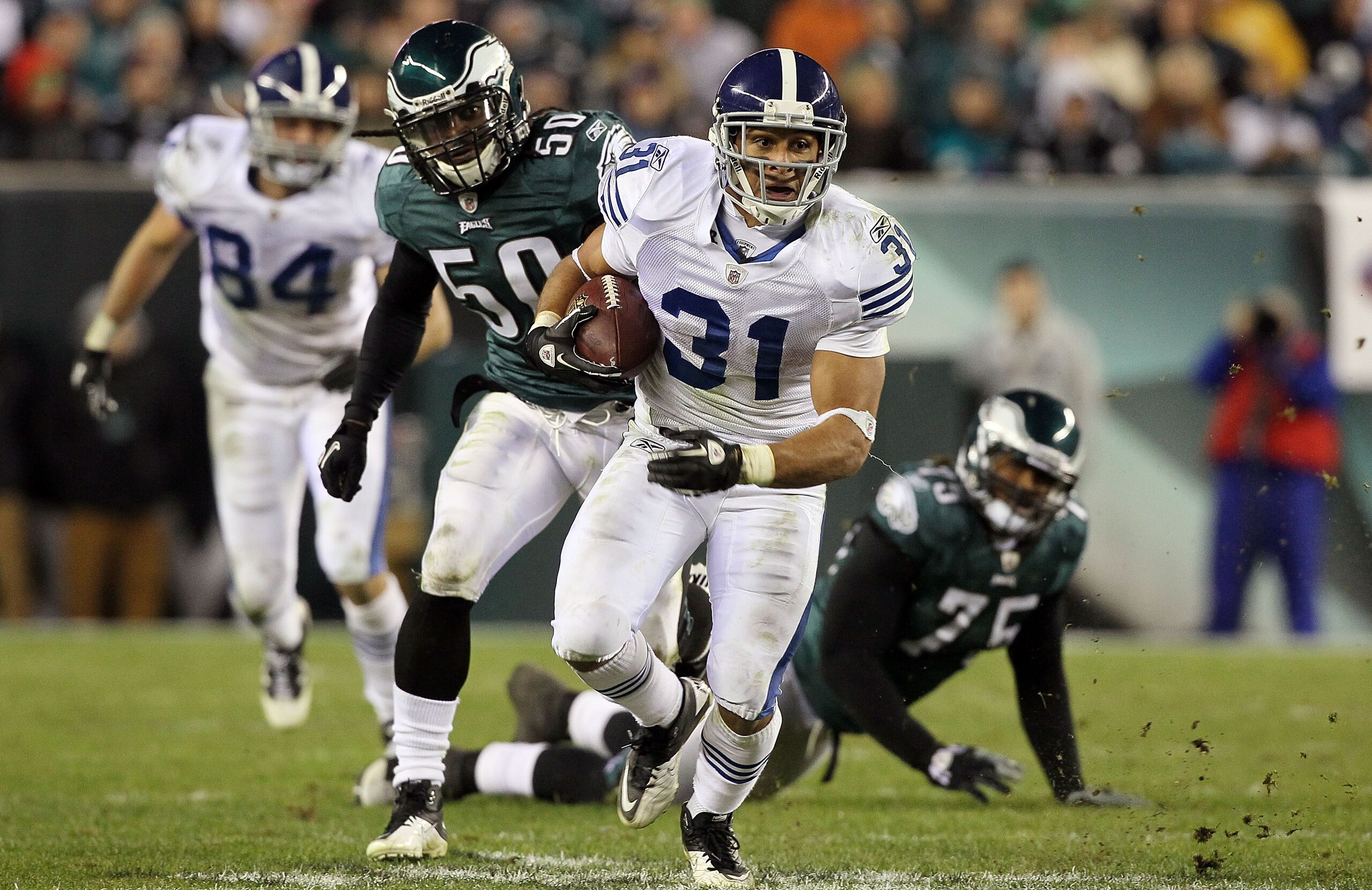 PHILADELPHIA - NOVEMBER 07:  Donald Brown #31 of the Indianapolis Colts runs the ball against the Philadelphia Eagles on November 7, 2010 at Lincoln Financial Field in Philadelphia, Pennsylvania. The Eagles defeated the Colts 26-24.  (Photo by Jim McIsaac