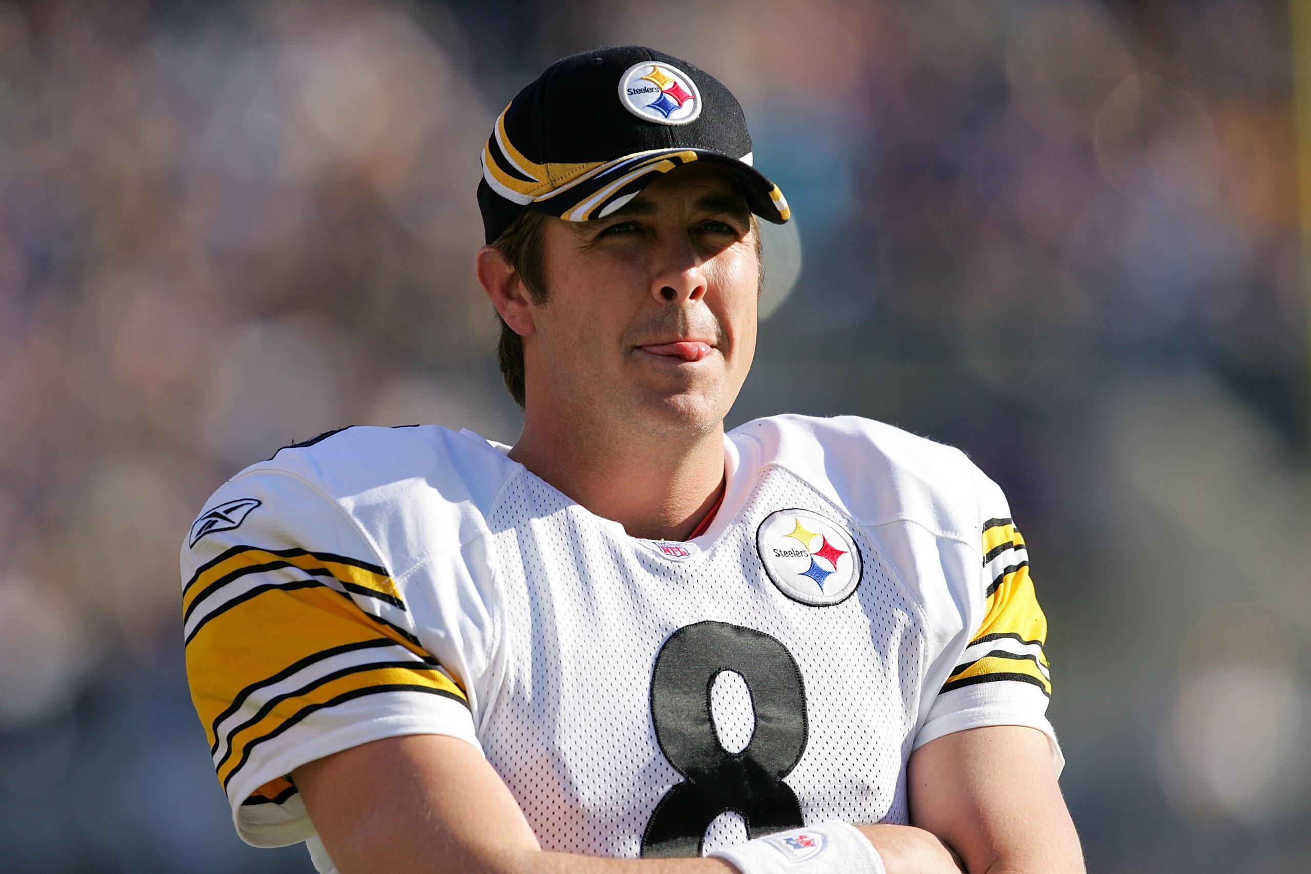 BALTIMORE - NOVEMBER 20:  Quarterback Tommy Maddox #8 of the Pittsburgh Steelers watches from the sidelines during the first half of the game against the Baltimore Ravens on November 20, 2005 at M&T Bank Stadium in Baltimore, Maryland. The Ravens defeated