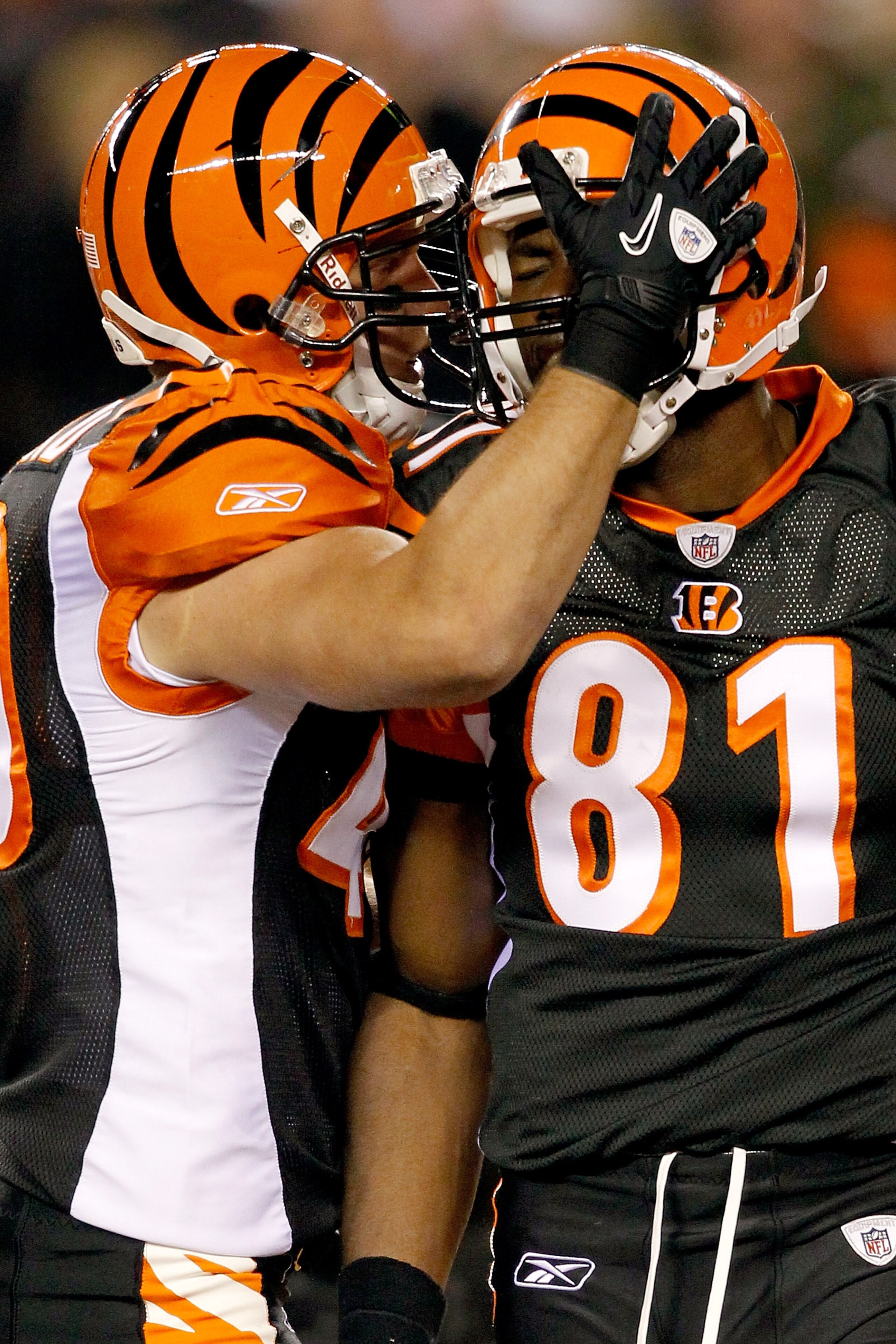 CINCINNATI - NOVEMBER 08: Terrell Owens #81 of the Cincinnati Bengals is congratulated in the endzone by Kyle Cook #64 after scoring a touchdown against the Pittsburgh Steelers at Paul Brown Stadium on November 8, 2010 in Cincinnati, Ohio. (Photo by Matt CINCINNATI - NOVEMBER 08: Terrell Owens #81 of the Cincinnati Bengals is congratulated in the endzone by Kyle Cook #64 after scoring a touchdown against the Pittsburgh Steelers at Paul Brown Stadium on November 8, 2010 in Cincinnati, Ohio. (Photo by Matt