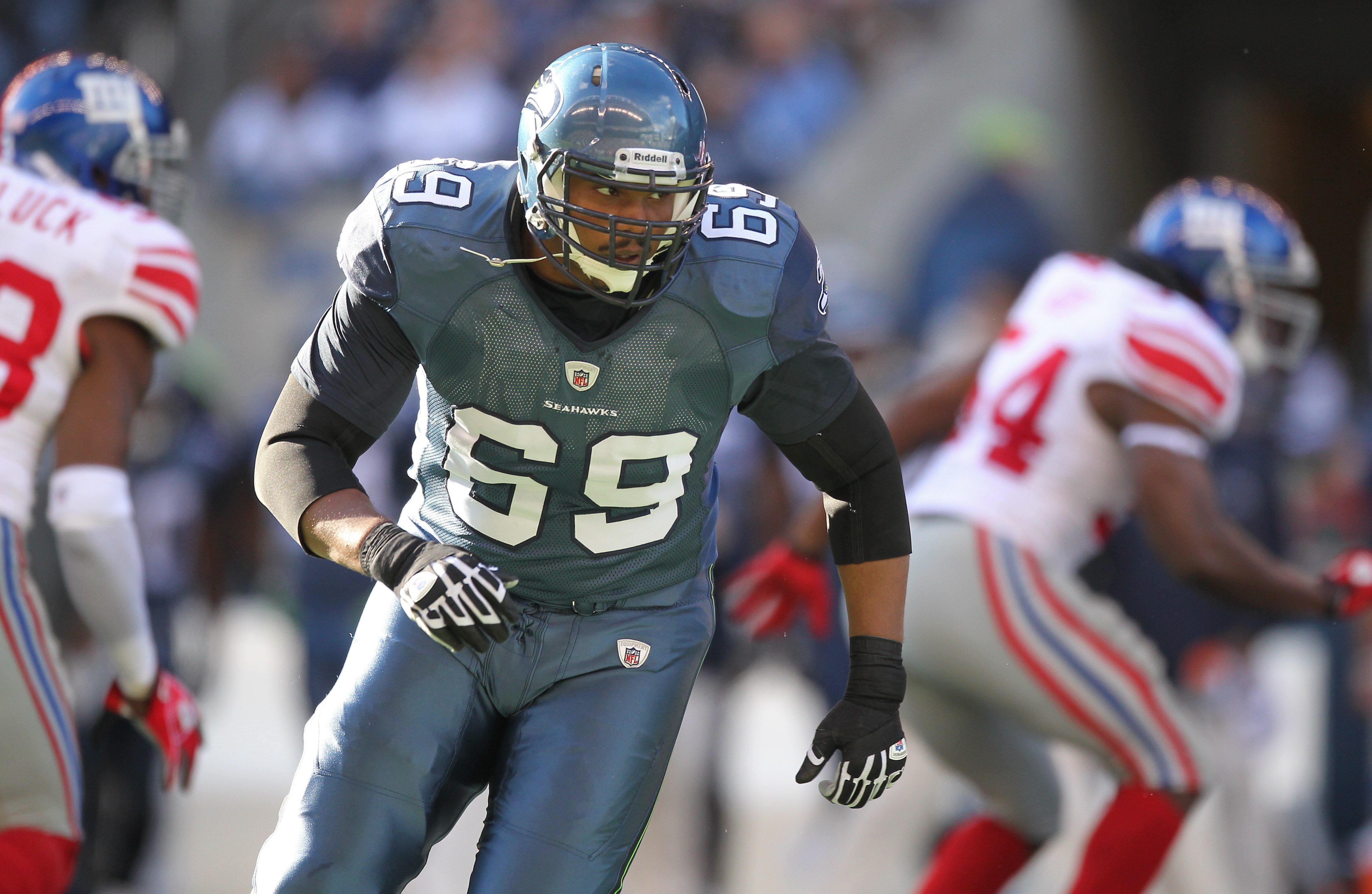 SEATTLE - NOVEMBER 07:  Left guard Chester Pitts #69 of the Seattle Seahawks looks to block against the New York Giants at Qwest Field on November 7, 2010 in Seattle, Washington. The Giants defeated the Seahawks 41-7. (Photo by Otto Greule Jr/Getty Images