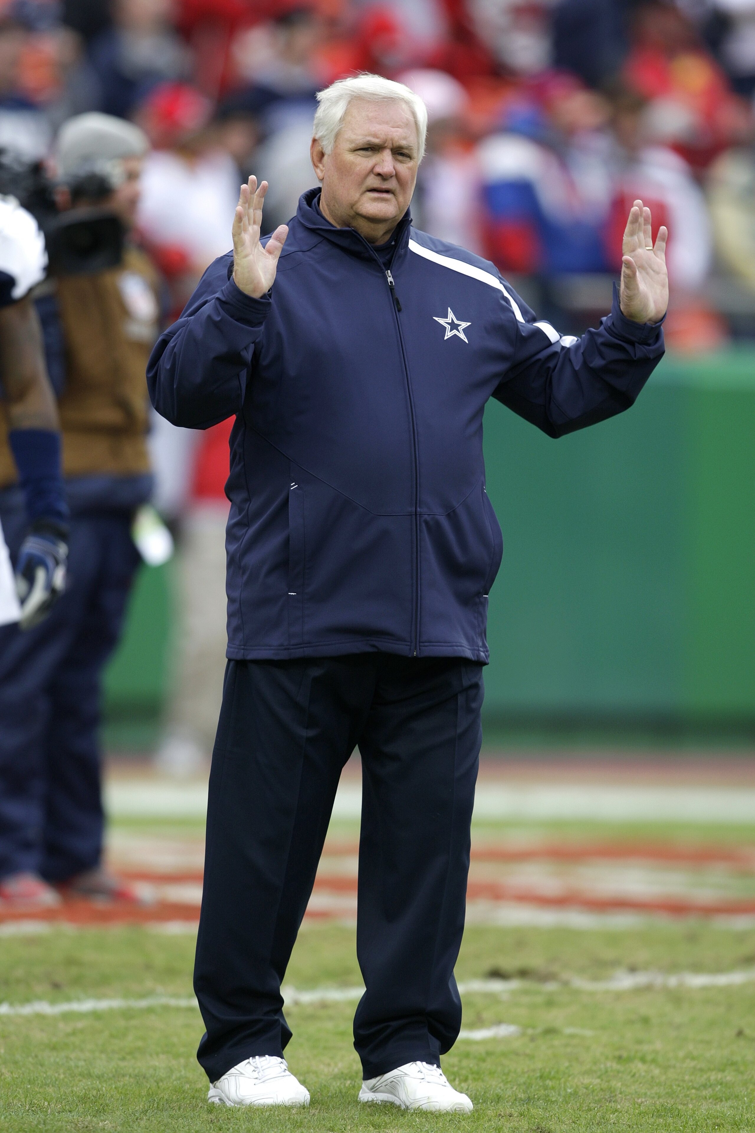 KANSAS CITY, MO - OCTOBER 11:  Head Coach Wade Phillips of the Dallas Cowboys looks on during warm-up prior to the NFL game against the Kansas City Chiefs at Arrowhead Stadiumin on October 11, 2009 Kansas City, Missouri. The Cowboys defeated the Chiefs 26