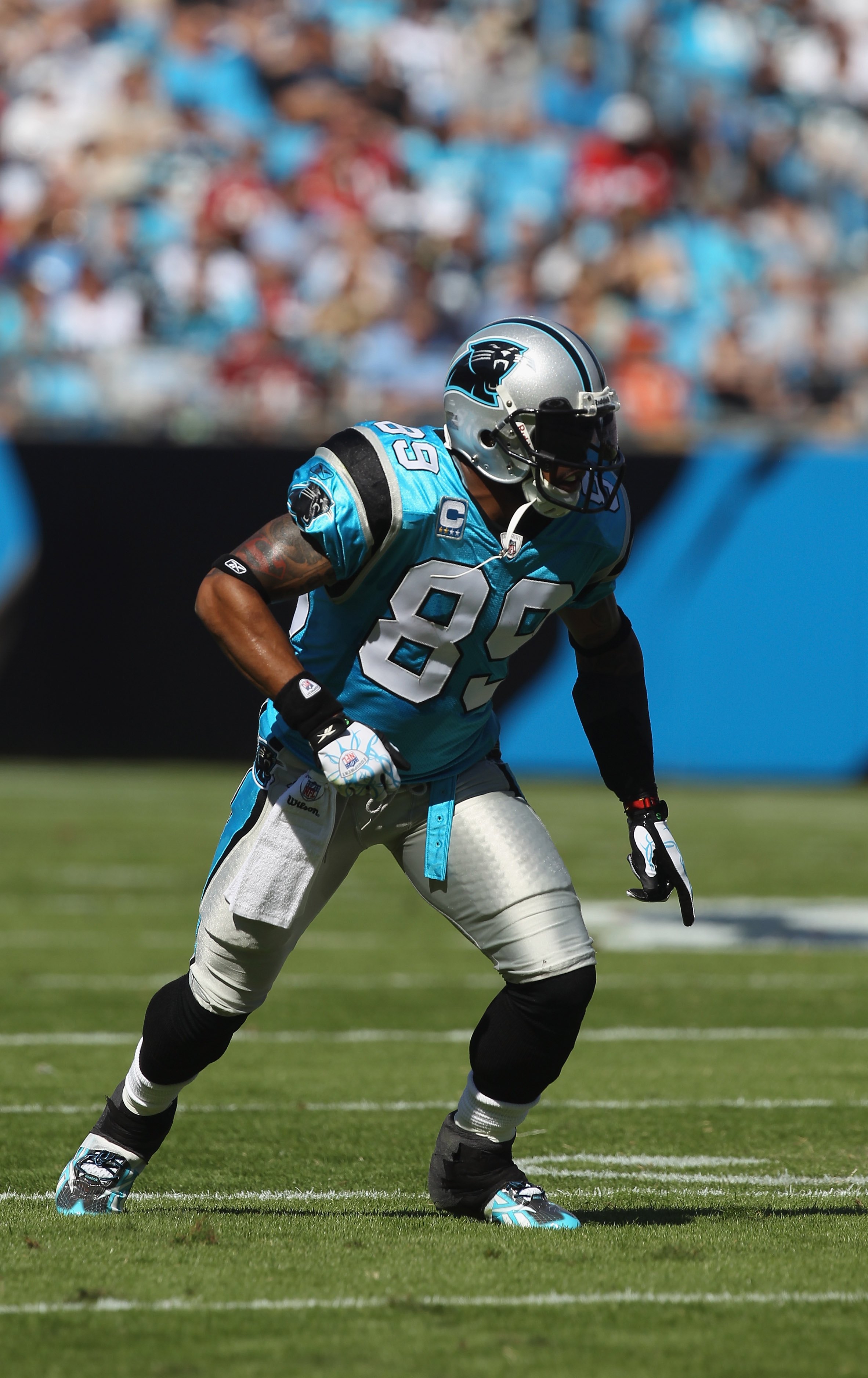 CHARLOTTE, NC - OCTOBER 24:  Steve Smith #89 of the Carolina Panthers against the San Francisco 49ers during their game at Bank of America Stadium on October 24, 2010 in Charlotte, North Carolina.  (Photo by Streeter Lecka/Getty Images)