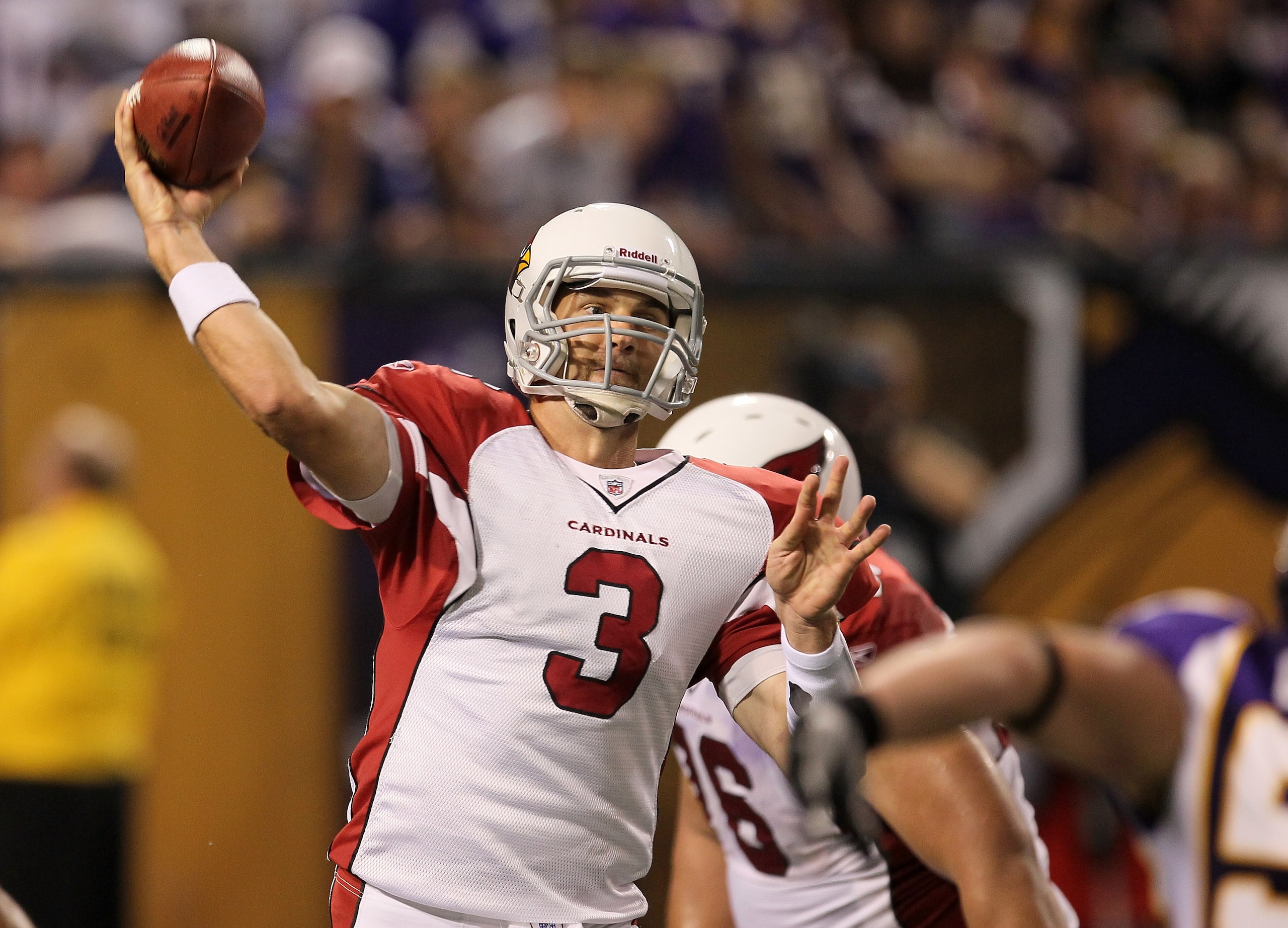MINNEAPOLIS - NOVEMBER 7:  Quarterback Derek Anderson #3 of the Arizona Cardinals throws a pass against the Minnesota Vikings at Hubert H. Humphrey Metrodome on November 7, 2010 in Minneapolis, Minnesota. The Vikings won 27-24 in overtime. (Photo by Steph