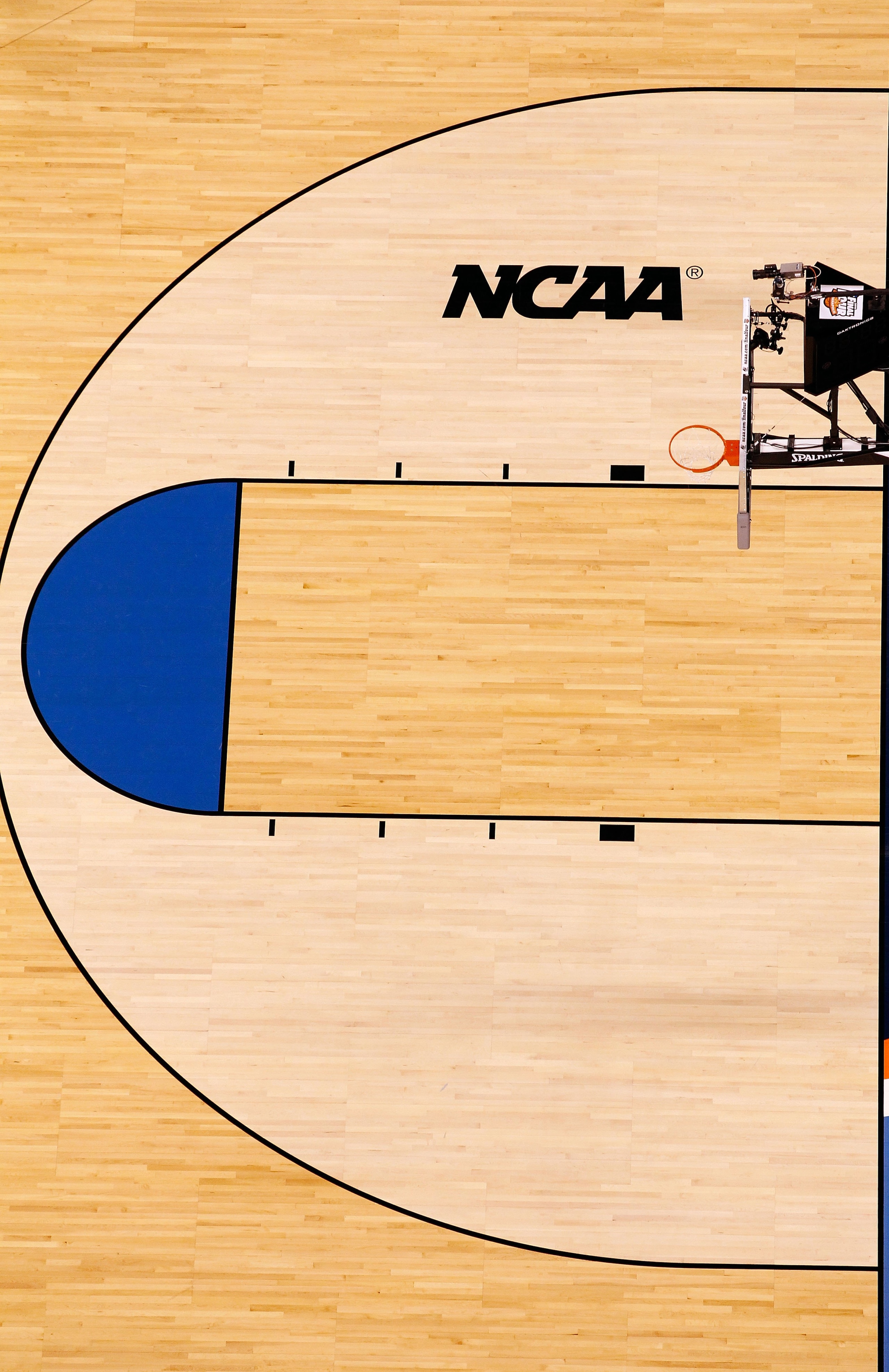 INDIANAPOLIS - APRIL 05:  A detail view of an empty court as the Butler Bulldogs play against the Duke Blue Devils during the 2010 NCAA Division I Men's Basketball National Championship game at Lucas Oil Stadium on April 5, 2010 in Indianapolis, Indiana.