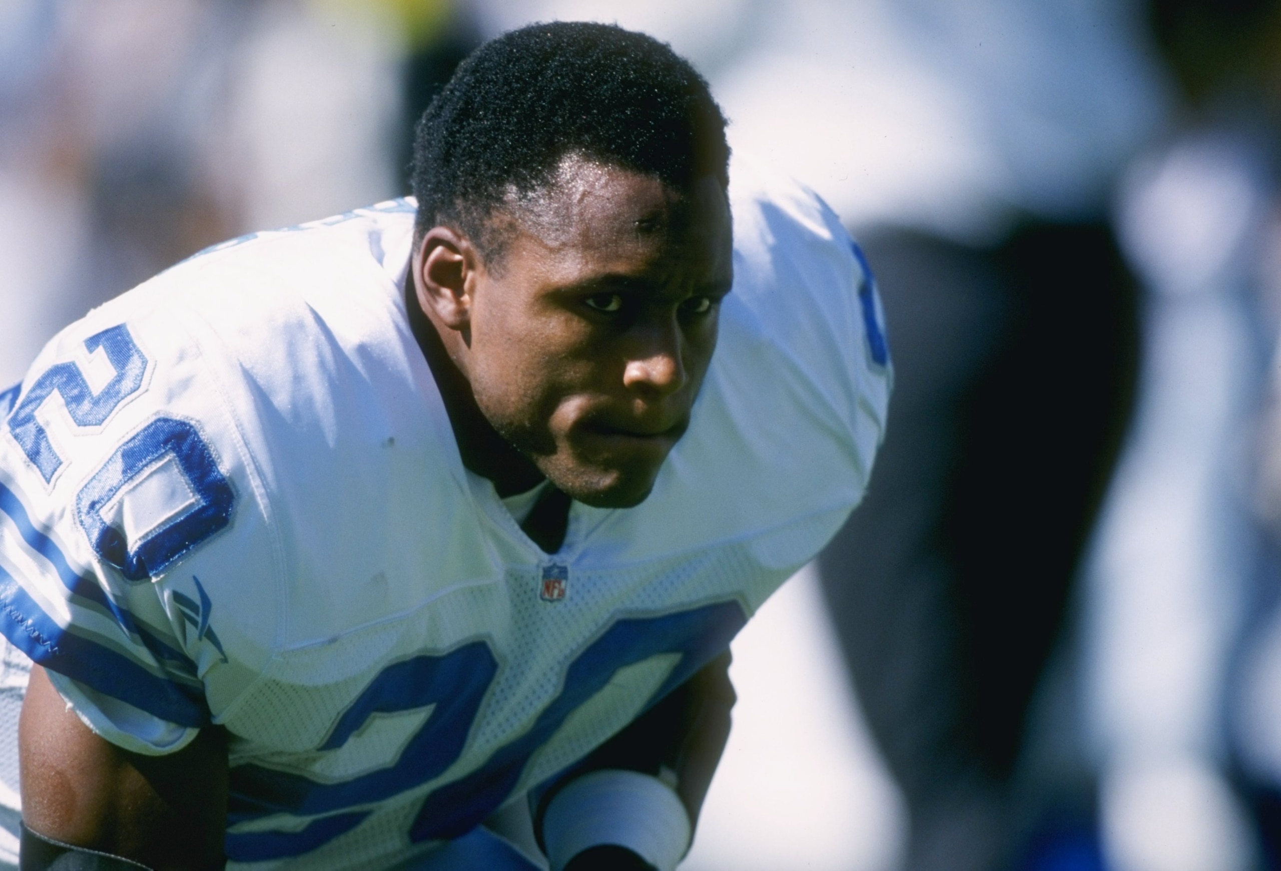 13 Oct 1996:  Running back Barry Sanders of the Detroit Lions during the Lions 37-21 loss to the Oakland Raiders at the Oakland Coliseum in Oakland, California. Mandatory Credit: Jed Jacobsohn  /Allsport