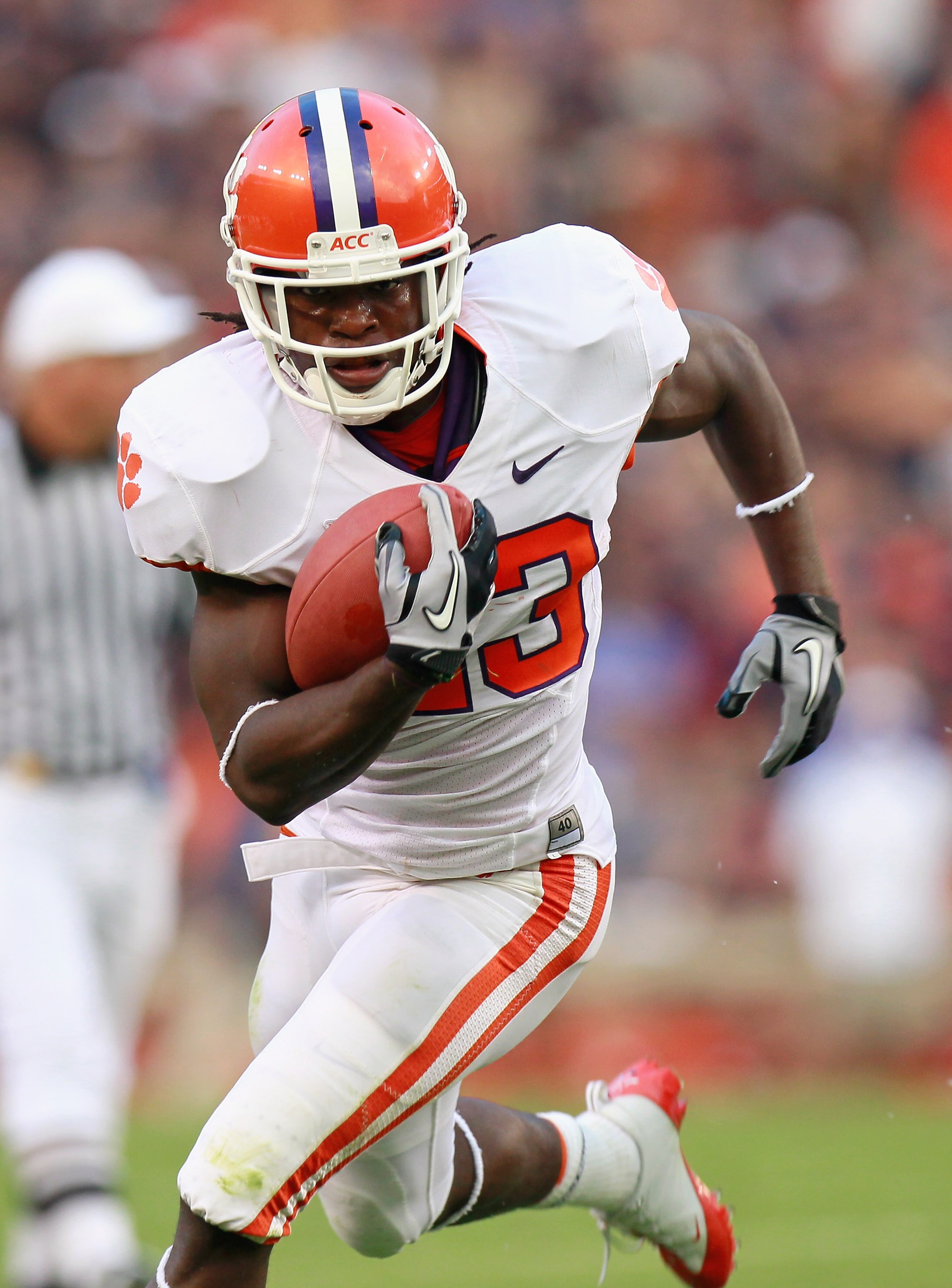 AUBURN, AL - SEPTEMBER 18:  Andre Ellington #23 of the Clemson Tigers against the Auburn Tigers at Jordan-Hare Stadium on September 18, 2010 in Auburn, Alabama.  (Photo by Kevin C. Cox/Getty Images)