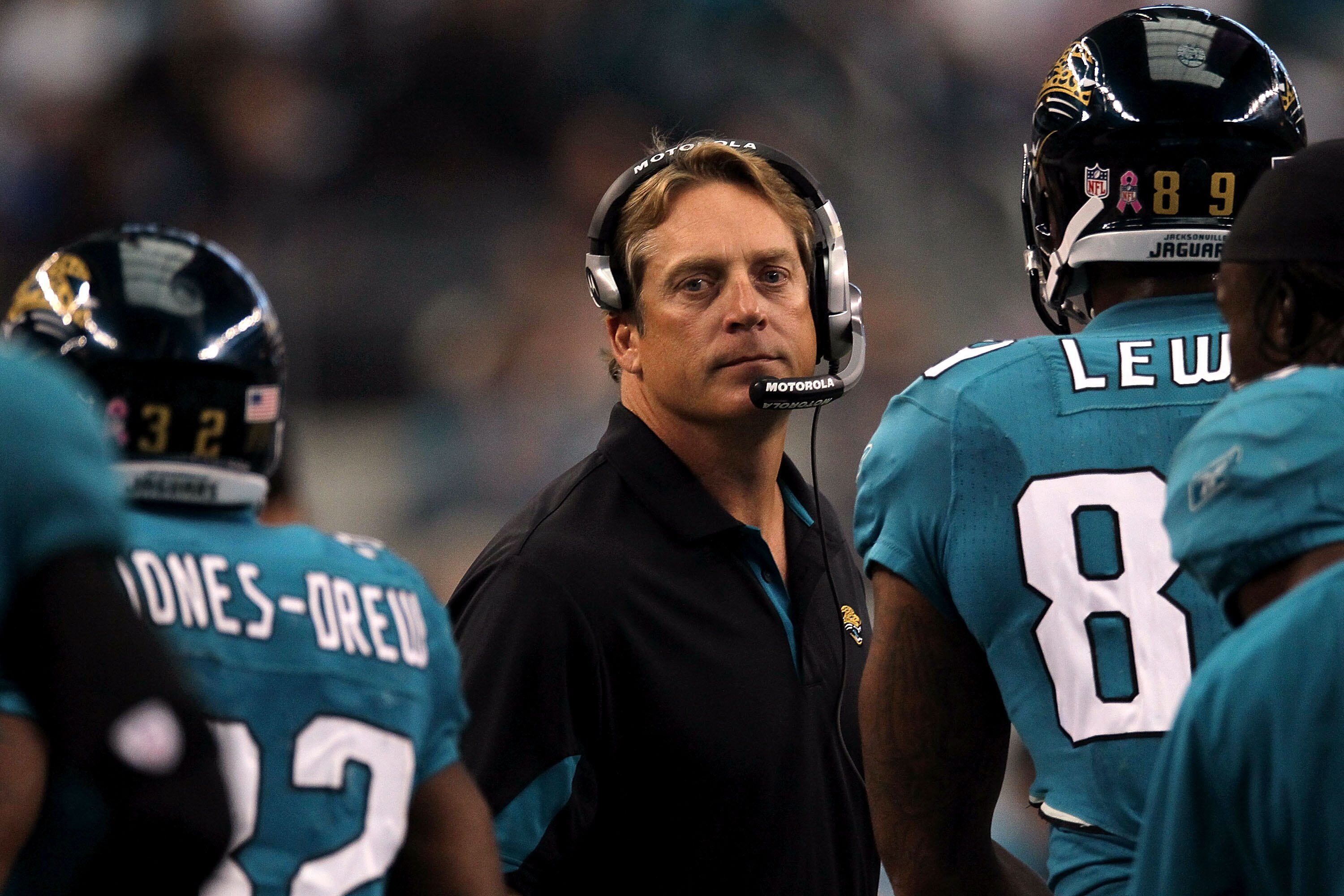 ARLINGTON, TX - OCTOBER 31:  Head coach Jack Del Rio of the Jacksonville Jaguars looks on against the Dallas Cowboys at Cowboys Stadium on October 31, 2010 in Arlington, Texas.  (Photo by Stephen Dunn/Getty Images)