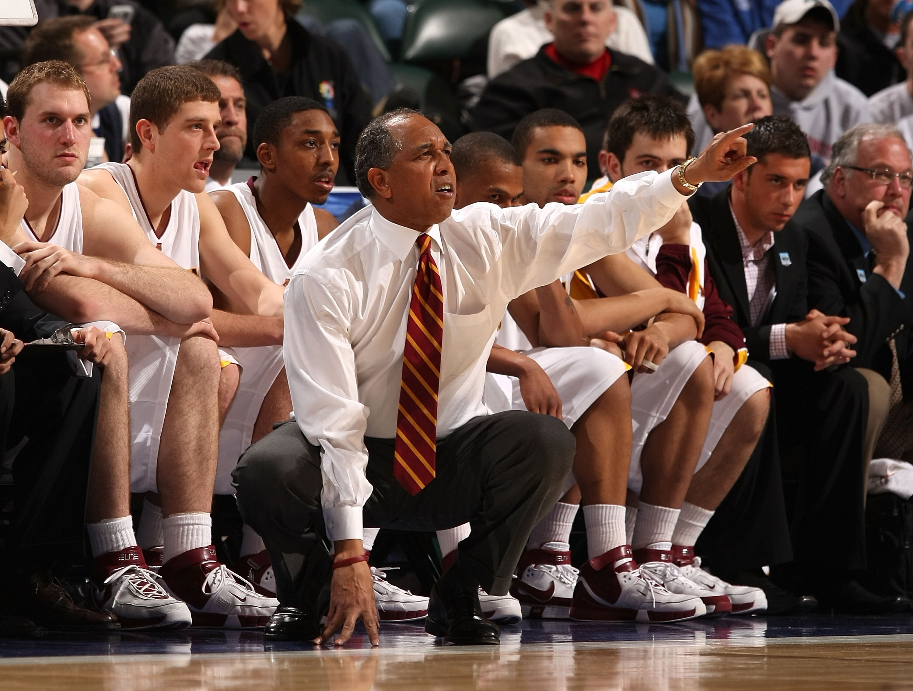 INDIANAPOLIS - MARCH 15:  Head coach Tubby Smith of the Minnesota Golden Gophers coaches against the Illinois Fighting Illini during their semifinal game on Day 3 of the Big Ten Men's Basketball Tournament at Conseco Fieldhouse on March 15, 2008 in Indian