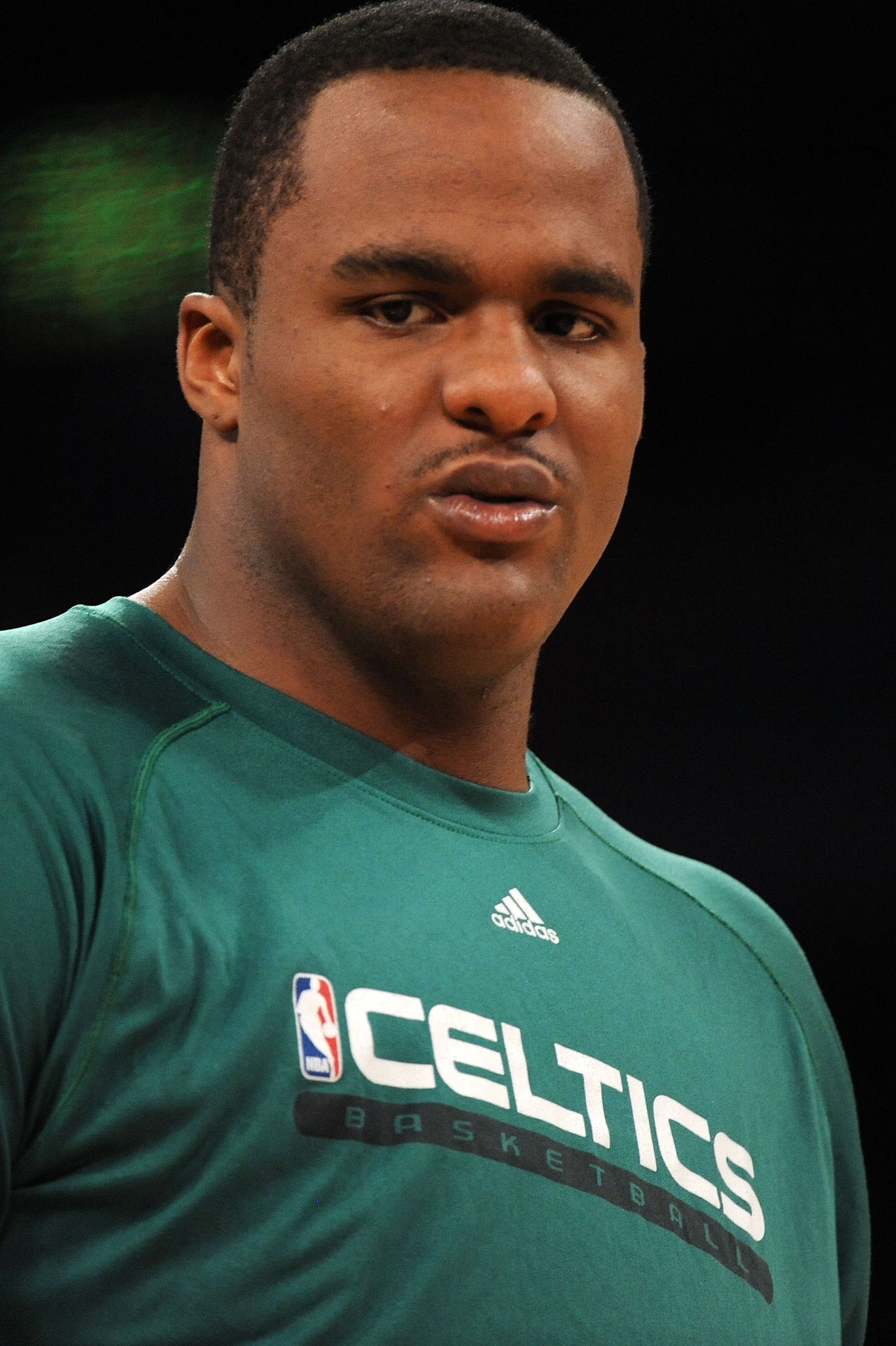LOS ANGELES, CA - JUNE 15:  Glen Davis #11 of the Boston Celtics warms up before taking on the Los Angeles Lakers in Game Six of the 2010 NBA Finals at Staples Center on June 15, 2010 in Los Angeles, California.  NOTE TO USER: User expressly acknowledges 