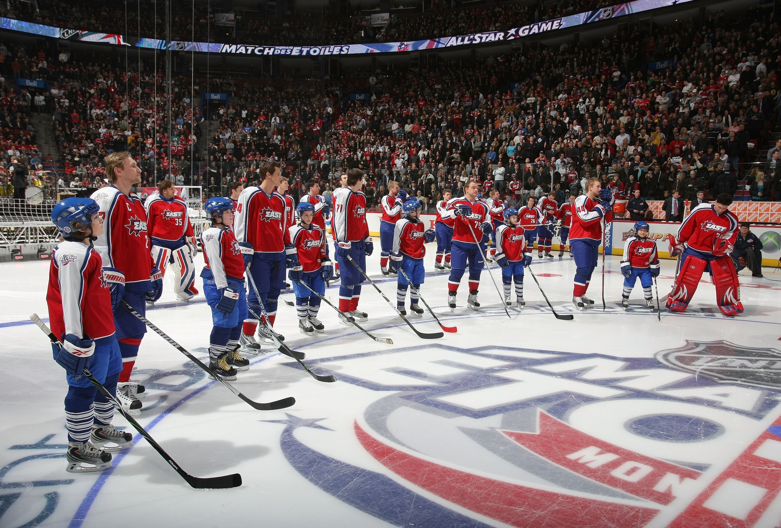 MONTREAL - JANUARY 25:  Alex Kovalev #27, Vincent Lecavalier #4, Evgeni Malkin #71, Andrei Markov #79, Mike Komisarek #44 and Carey Price #31 of the Eastern Conference All-Stars during the 2009 NHL All-Star game at the Bell Centre on January 25, 2009 in M
