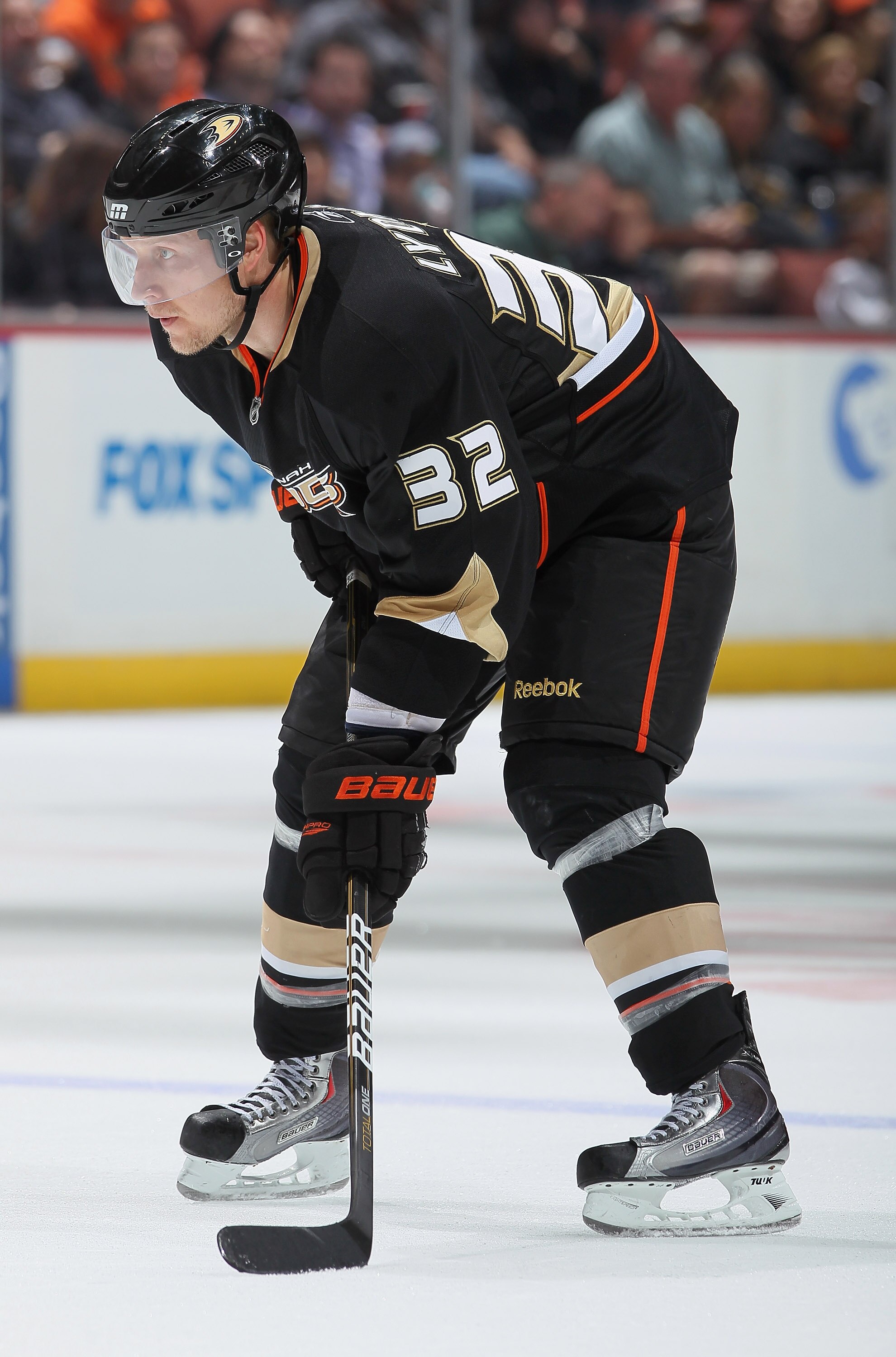 ANAHEIM, CA - NOVEMBER 05:  Toni Lydman #32 of the Anaheim Ducks skates against the Pittsburgh Penguins at the Honda Center on November 5, 2010 in Anaheim, California. The Ducks defeated the Penguins 3-2.  (Photo by Jeff Gross/Getty Images)