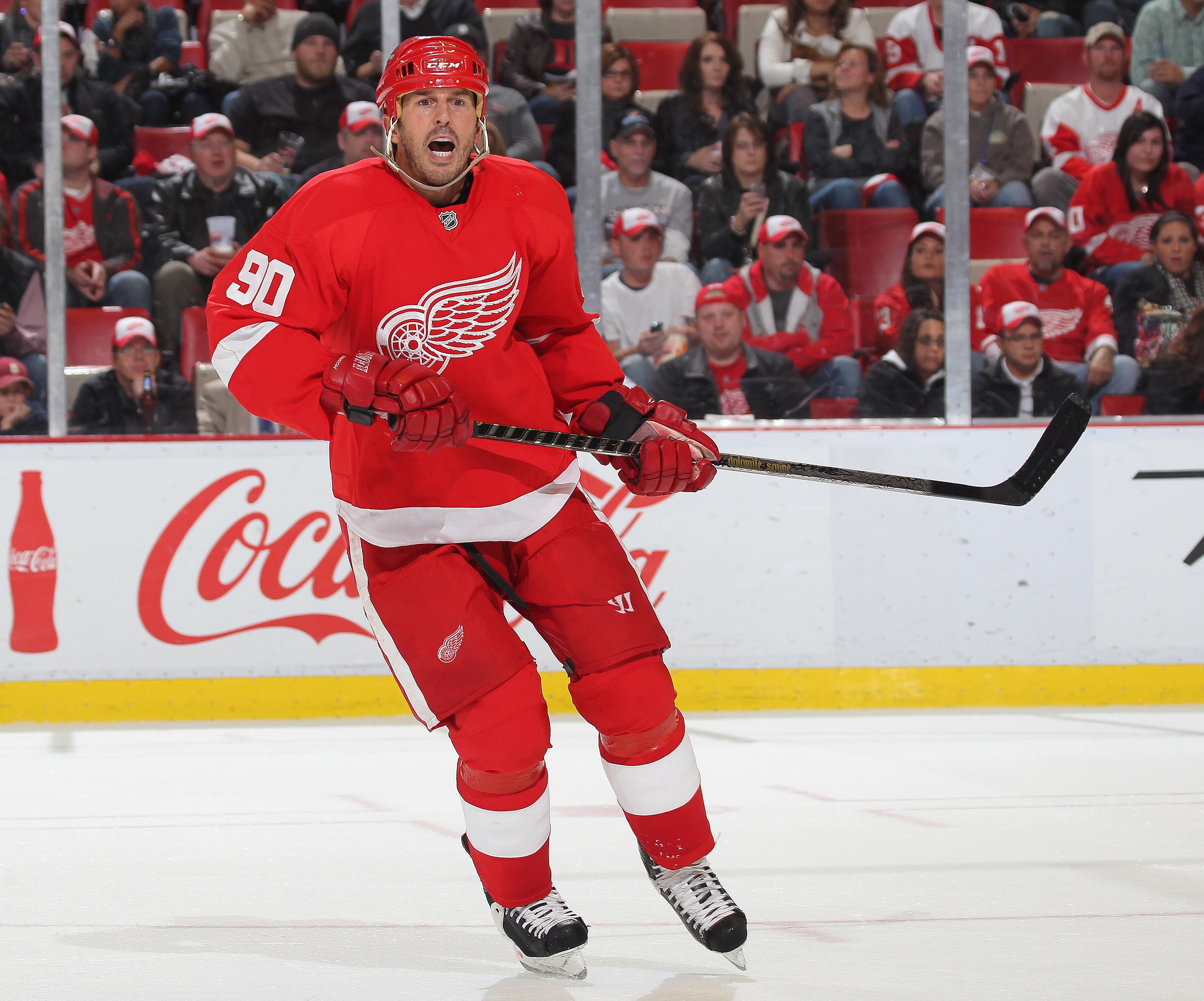 DETROIT,MI - NOVEMBER 8:  Mike Modano #90 of the Detroit Red Wings skates in a game against the Phoenix Coyotes on November 8,2010 at the Joe Louis Arena in Detroit, Michigan. The Wings defeated the Coyotes 3-2 on overtime. (Photo by Claus Andersen/Getty