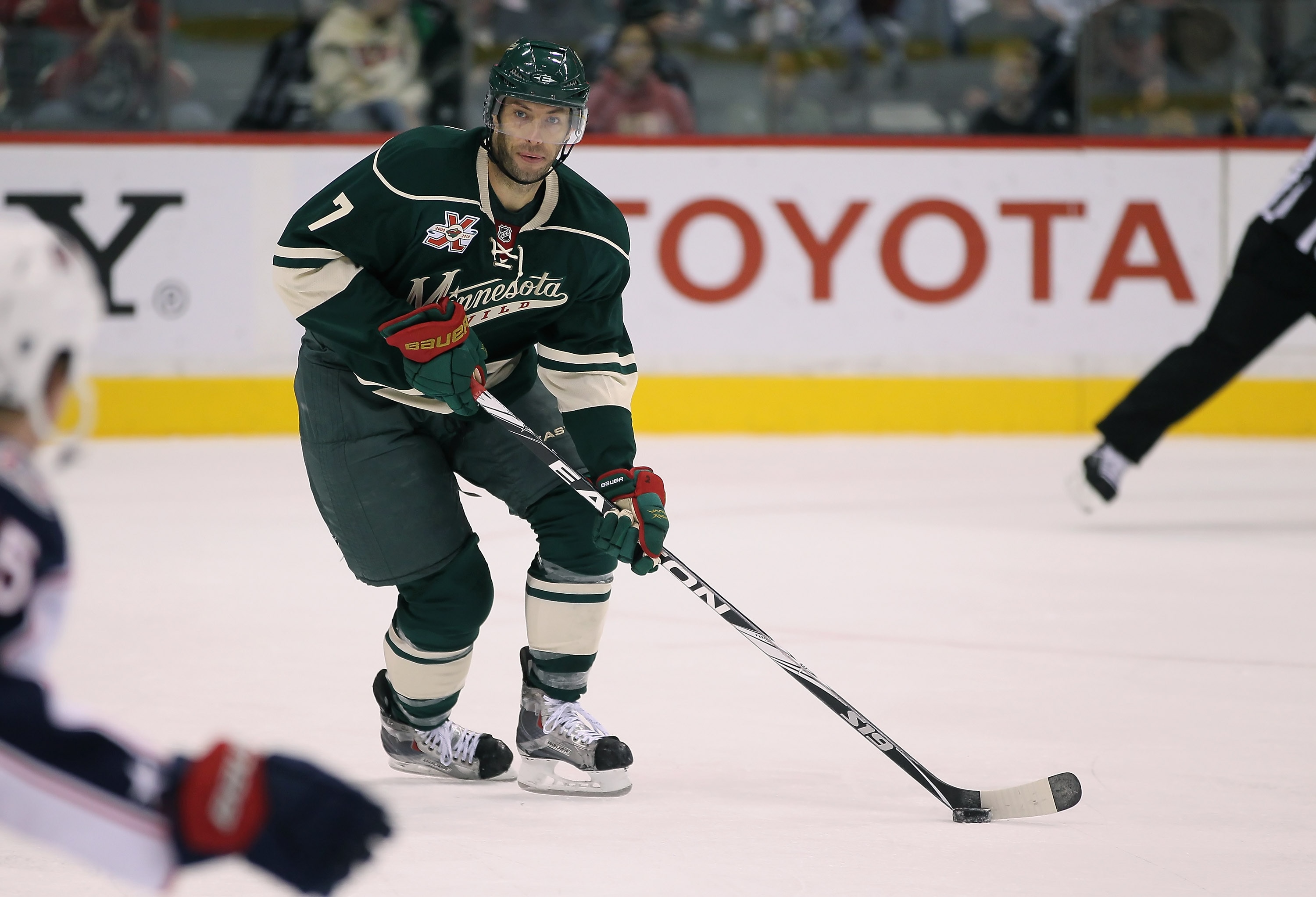 ST PAUL, MN - OCTOBER 16:  Matt Cullen #7 of the Minnesota Wild skates against the Columbus Blue Jackets at Xcel Energy Center on October 16, 2010 in St Paul, Minnesota.  The Blue Jackets defeated the Wild 3-2.  (Photo by Jeff Gross/Getty Images)
