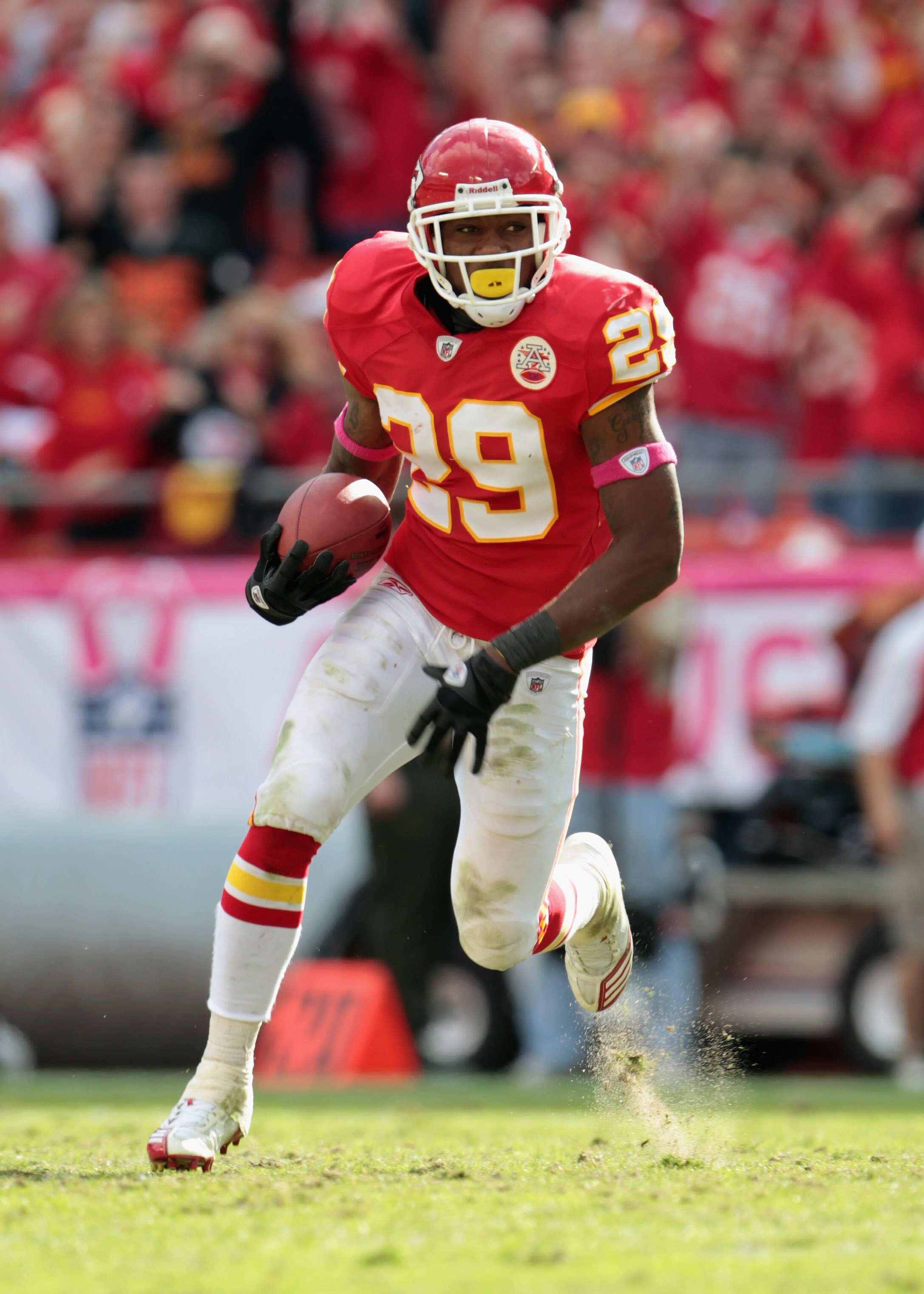 KANSAS CITY, MO - OCTOBER 24:  Safety Eric Berry #29 of the Kansas City Chiefs carries the ball after making an interception during the game against the Jacksonville Jaguars on October 24, 2010 at Arrowhead Stadium in Kansas City, Missouri.  (Photo by Jam