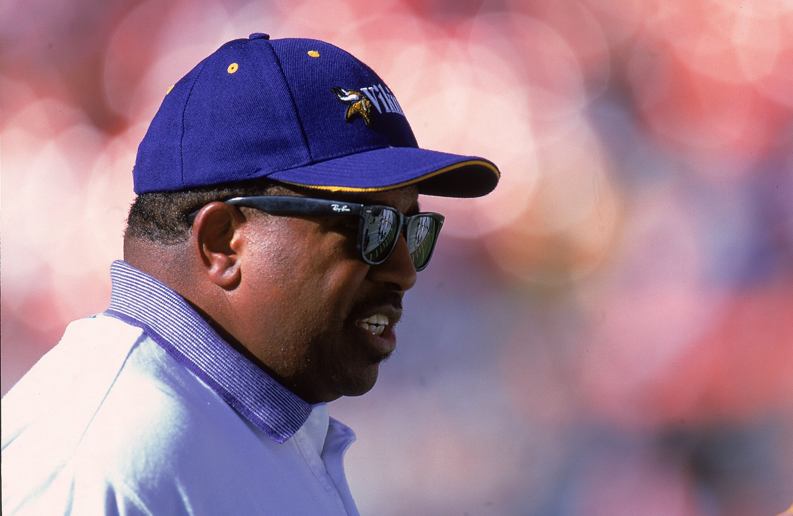31 Oct 1999: Head coach Dennis Green of the Minnesota Vikings watches from the sidelines during a game against the Denver Broncos at the Mile High Stadium in Denver, Colorado. The Vikings defeated the Broncos 23-20. Mandatory Credit: Brian Bahr  /Allsport
