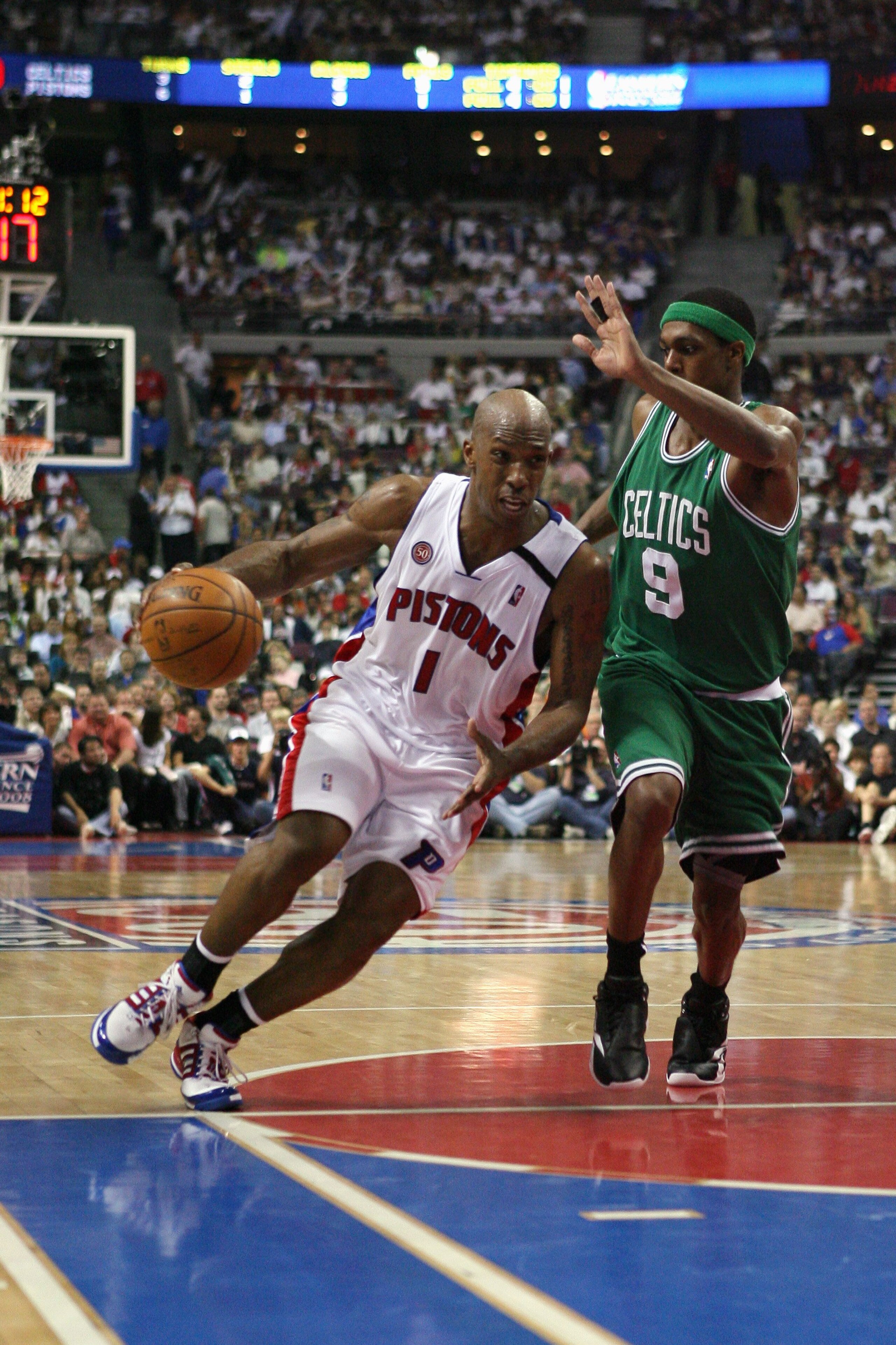 AUBURN HILLS, MI - MAY 30:  Chauncey Billups #1 of the Detroit Pistons drives to the basket against Rajon Rondo #1 of the Boston Celtics in Game Six of the Eastern Conference Finals during the 2008 NBA Playoffs at the Palace of Auburn Hills on May 30, 200