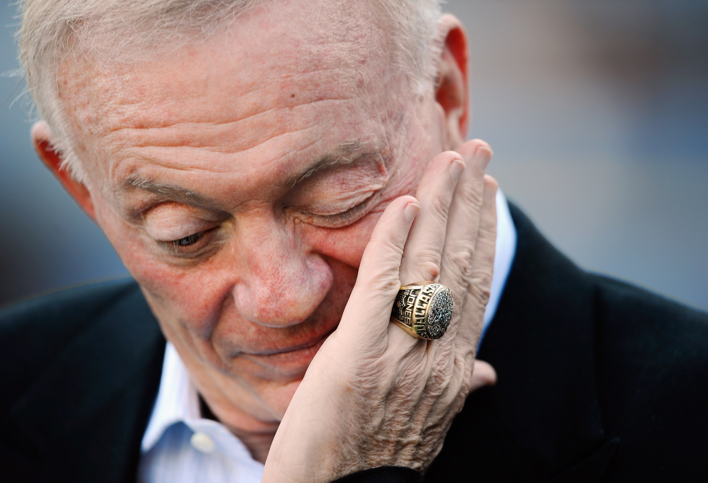 SAN DIEGO - AUGUST 21:  Dallas Cowboys owner Jerry Jones during preseason game against the San Diego Chargers at Qualcomm Stadium on August 21, 2010 in San Diego, California.  (Photo by Kevork Djansezian/Getty Images)