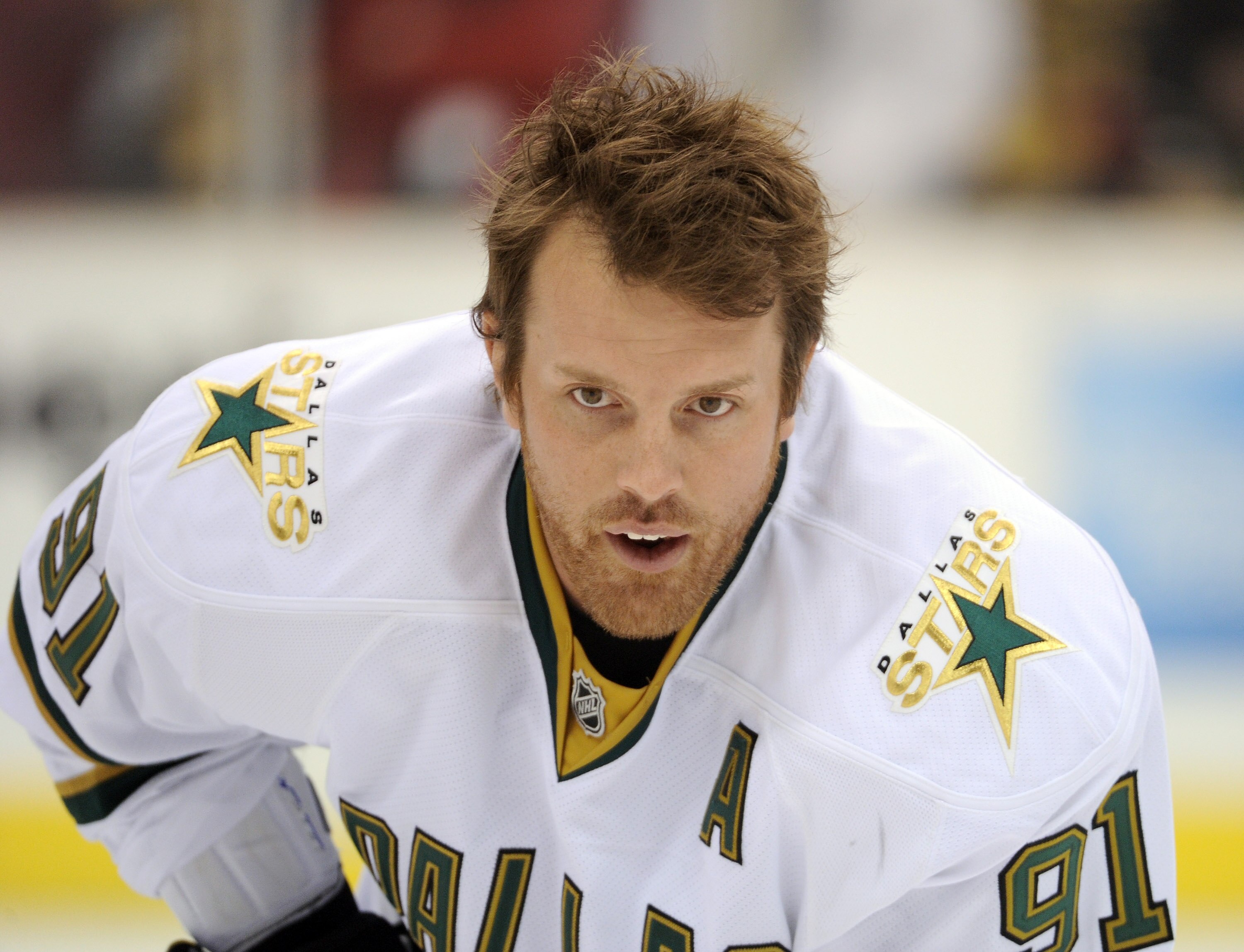 LOS ANGELES, CA - NOVEMBER 11:  Brad Richards #91 of the Dallas Stars warms up before the game against the Los Angeles Kings at the Staples Center on November 11, 2010 in Los Angeles, California.  (Photo by Harry How/Getty Images)