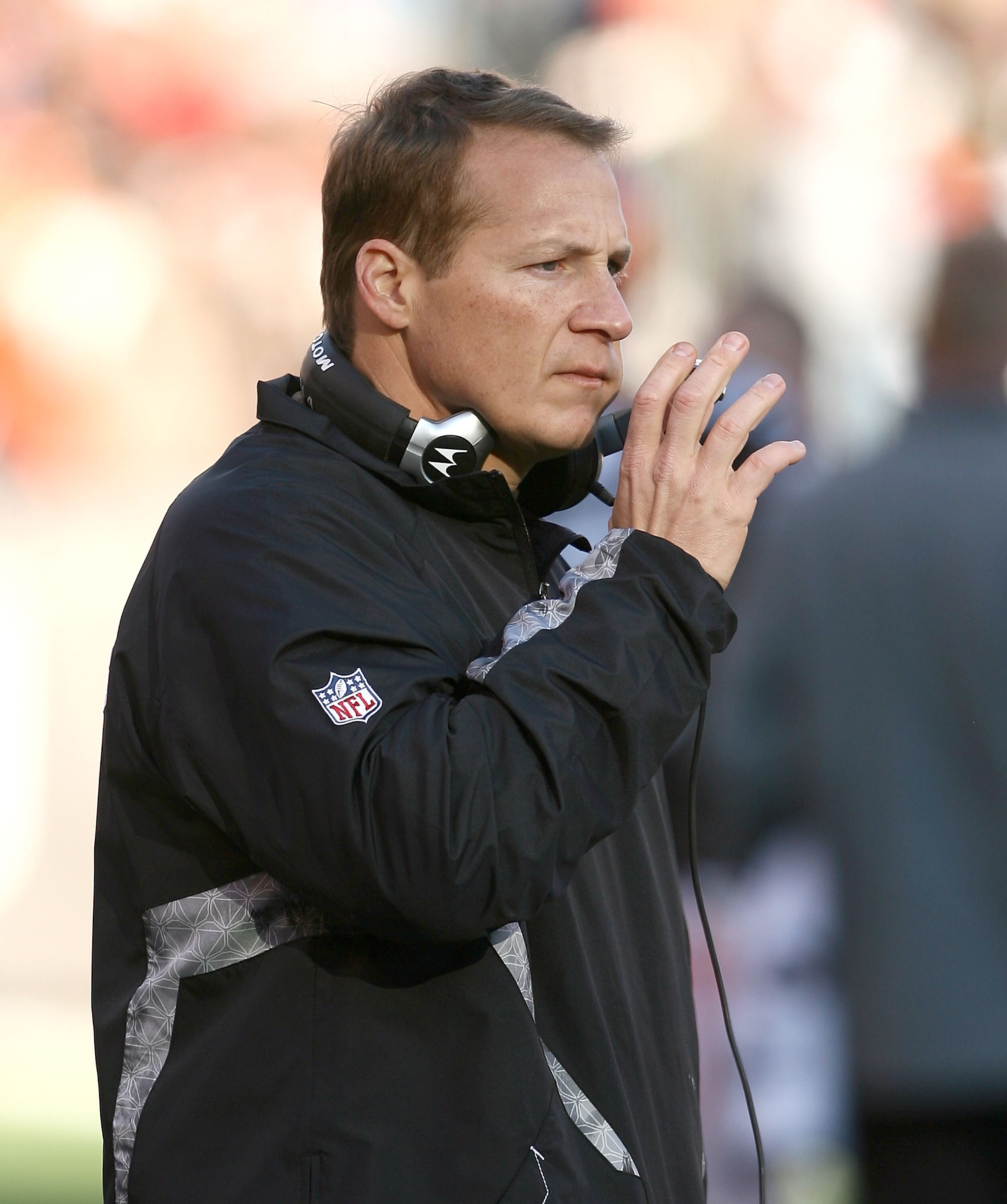 CLEVELAND - NOVEMBER 07: Head coach Eric Mangini of the Cleveland Browns coaches his team against the New England Patriots at Cleveland Browns Stadium on November 7, 2010 in Cleveland, Ohio. (Photo by Matt Sullivan/Getty Images) CLEVELAND - NOVEMBER 07: Head coach Eric Mangini of the Cleveland Browns coaches his team against the New England Patriots at Cleveland Browns Stadium on November 7, 2010 in Cleveland, Ohio. (Photo by Matt Sullivan/Getty Images)