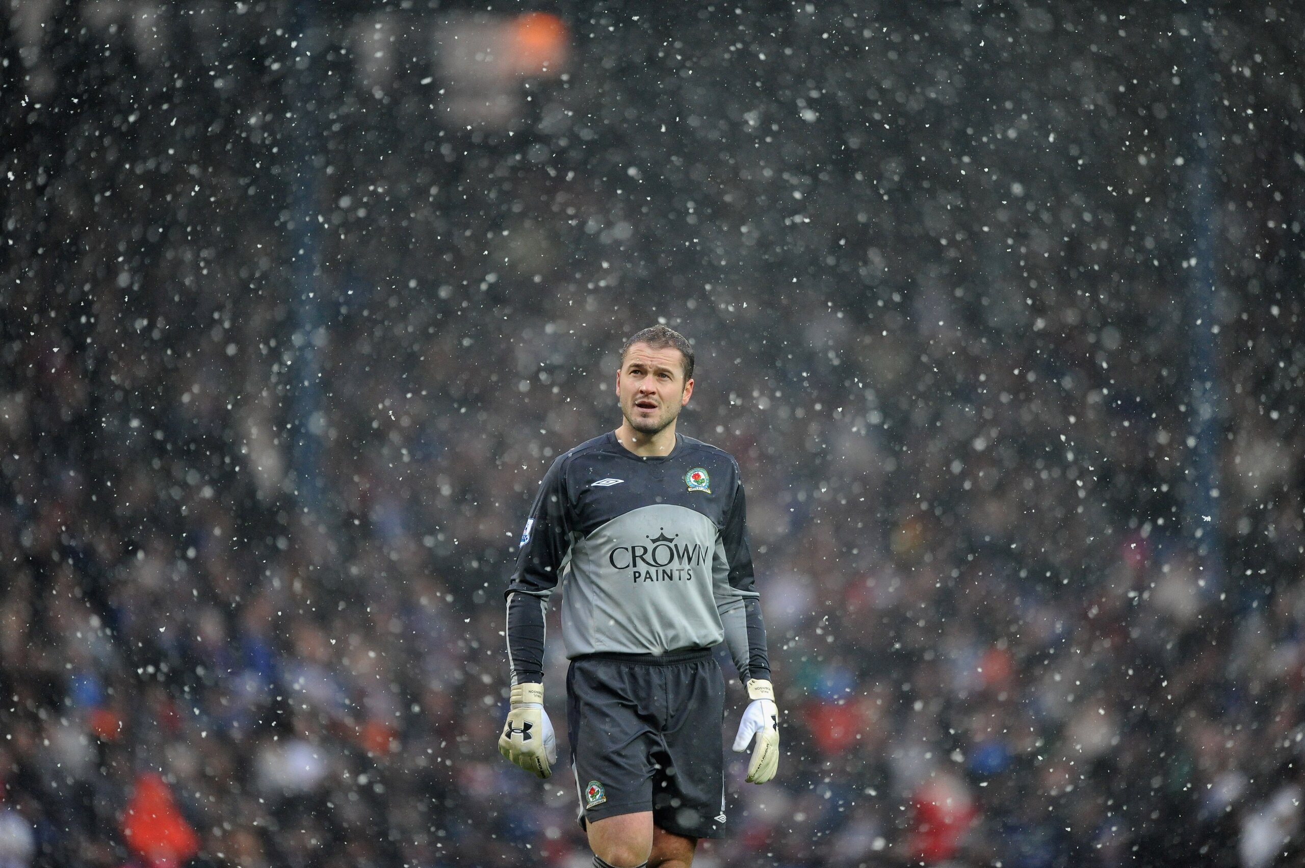 BLACKBURN, ENGLAND - DECEMBER 19: Paul Robinson of Blackburn Rovers looks on in the snow during the Barclays Premier League Match between Blackburn Rovers and Tottenham Hotspur at Ewood Park on December 19, 2009 in Blackburn, England.  (Photo by Laurence 