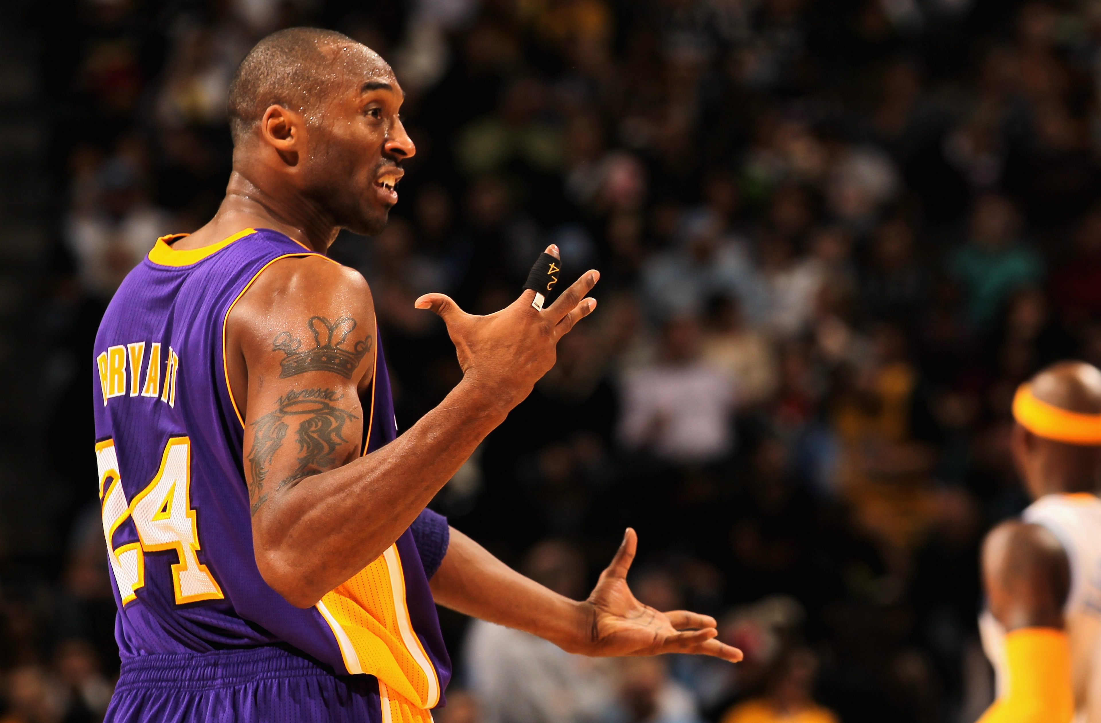 DENVER - NOVEMBER 11: Kobe Bryant #24 of the Los Angeles Lakers reacts after a play against the Denver Nuggets at the Pepsi Center on November 11, 2010 in Denver, Colorado. The Nuggets defeated the Lakers 118-112. NOTE TO USER: User expressly acknowledg DENVER - NOVEMBER 11: Kobe Bryant #24 of the Los Angeles Lakers reacts after a play against the Denver Nuggets at the Pepsi Center on November 11, 2010 in Denver, Colorado. The Nuggets defeated the Lakers 118-112. NOTE TO USER: User expressly acknowledg