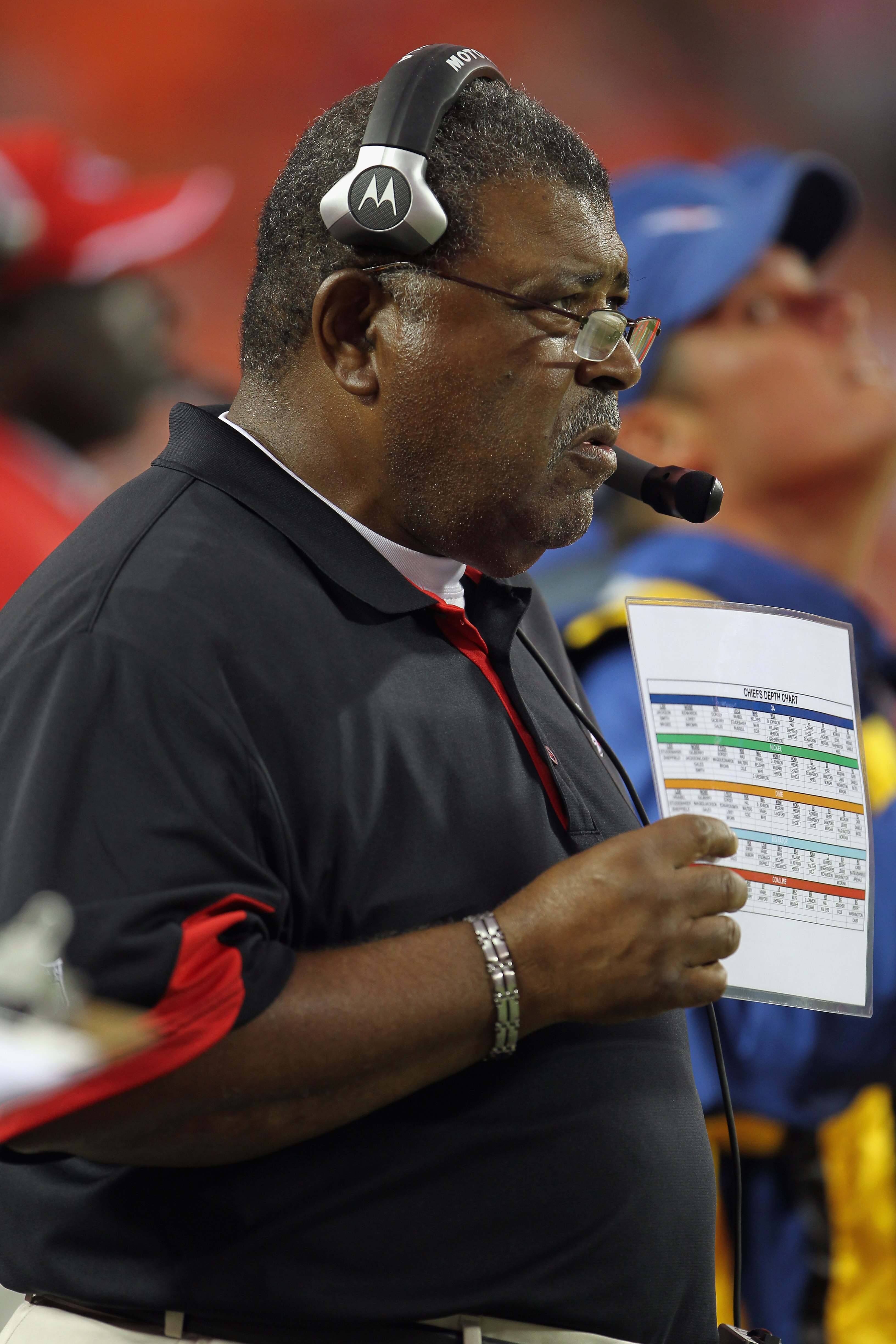 KANSAS CITY, MO - SEPTEMBER 02:  Defensive Coordinator Romeo Crennel of the Kansas City Chiefs looks on from the sidelines during the game against  the Green Bay Packers on September 2, 2010 at Arrowhead Stadium in Kansas City, Missouri.  (Photo by Jamie
