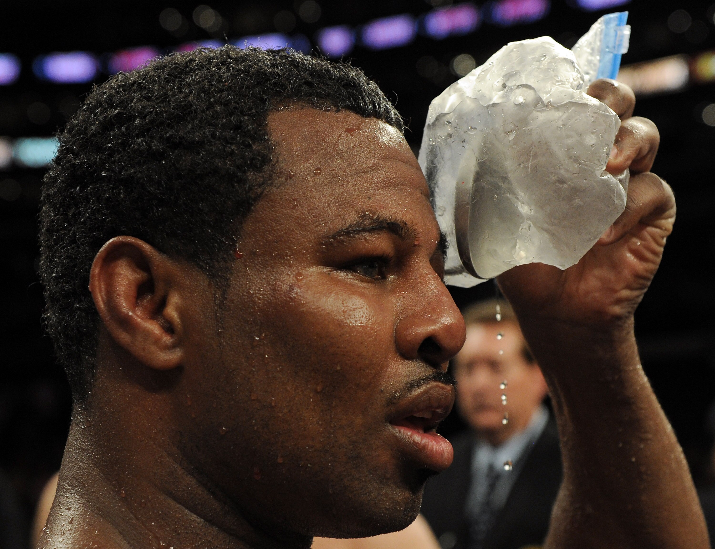 LOS ANGELES, CA - SEPTEMBER 18:  Shane Mosley holds ice to his face after the Middleweight bout against Sergio Mora at Staples Center on September 18, 2010 in Los Angeles, California.  The fight ended in a draw.  (Photo by Harry How/Getty Images)